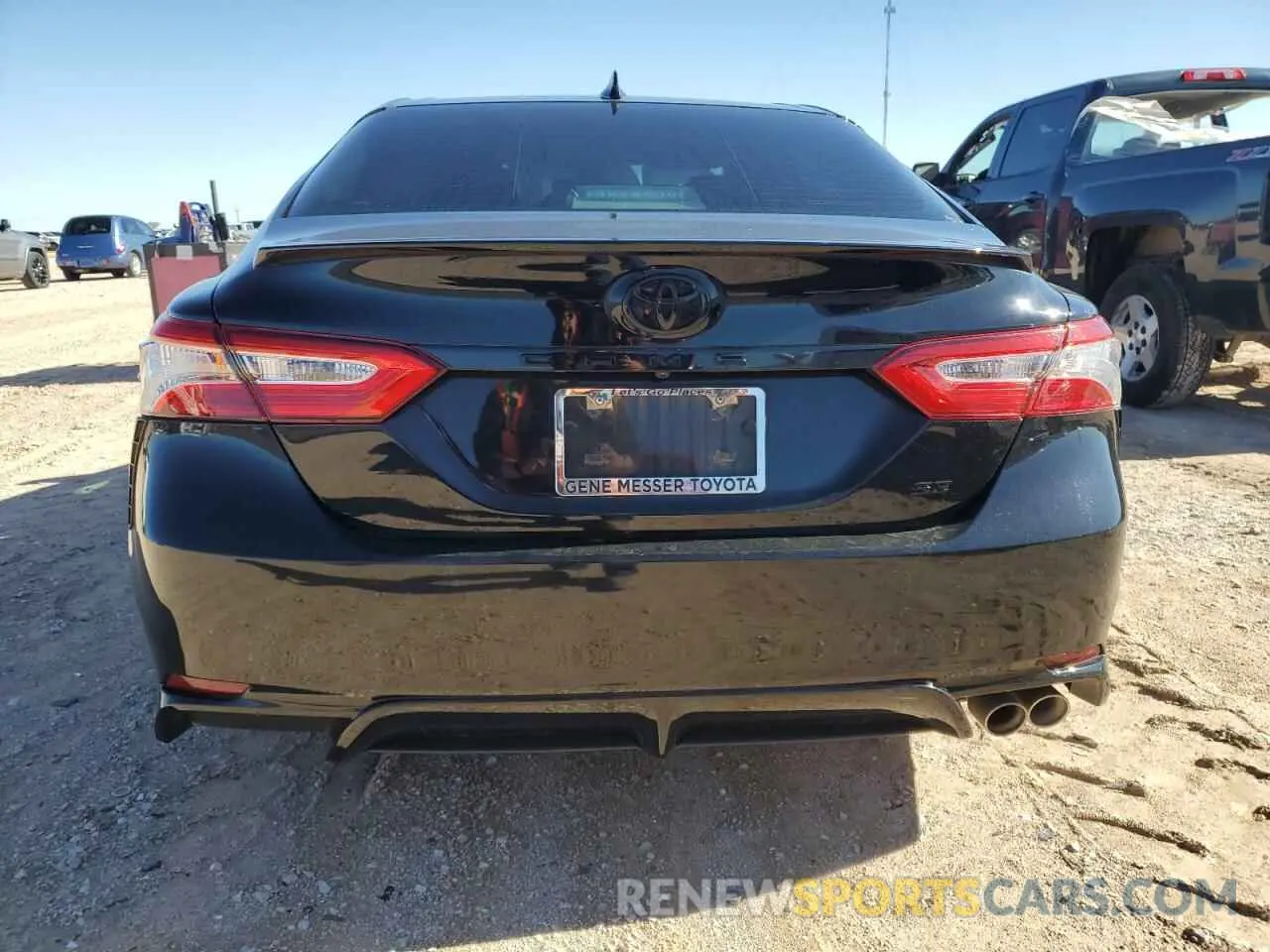 6 fotografías del automóvil dañado 4T1G11AK2LU381327 TOYOTA CAMRY 2020