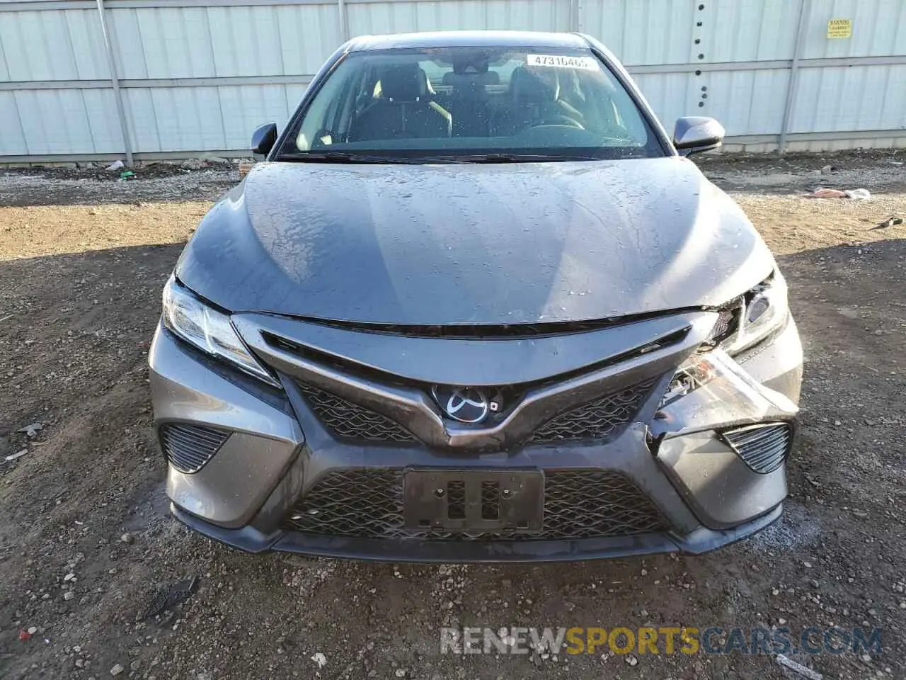 5 fotografías del automóvil dañado 4T1G11AK2LU504690 TOYOTA CAMRY 2020