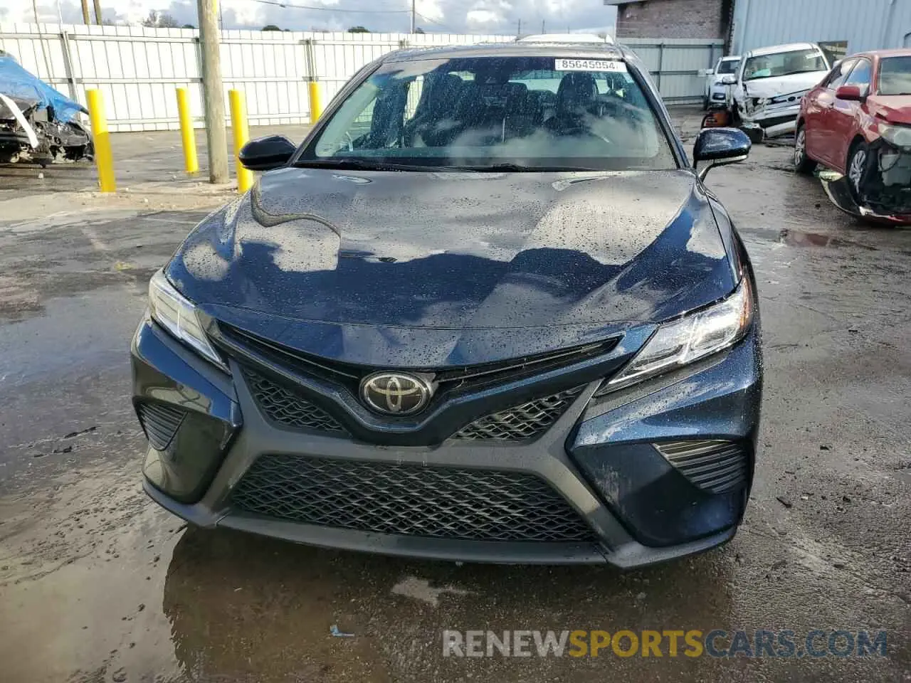 5 fotografías del automóvil dañado 4T1G11AK2LU511350 TOYOTA CAMRY 2020