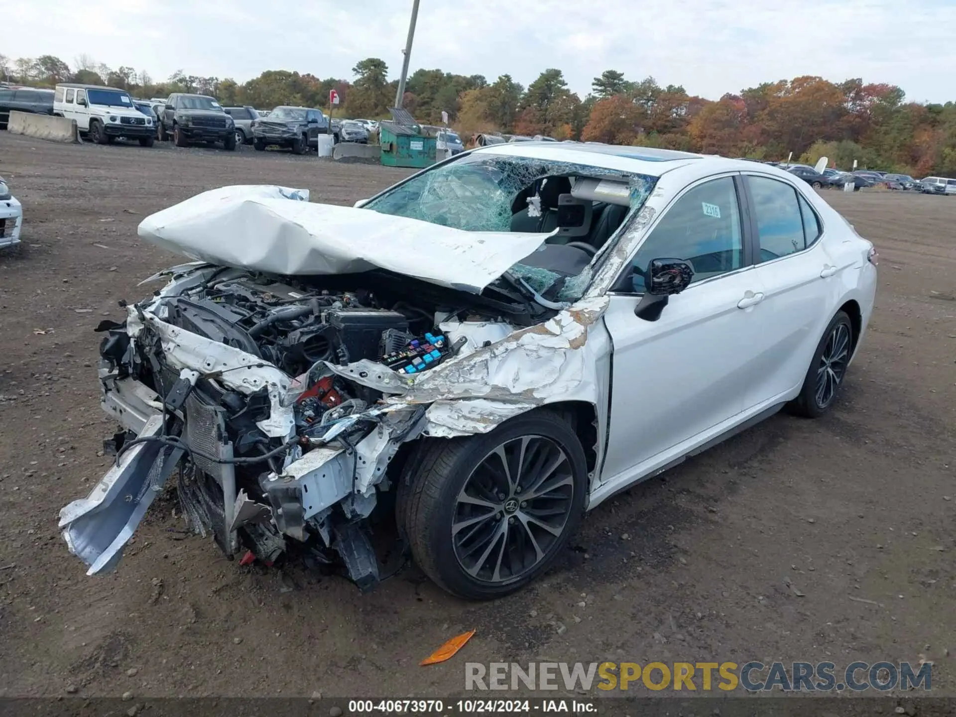 2 fotografías del automóvil dañado 4T1G11AK2LU865207 TOYOTA CAMRY 2020