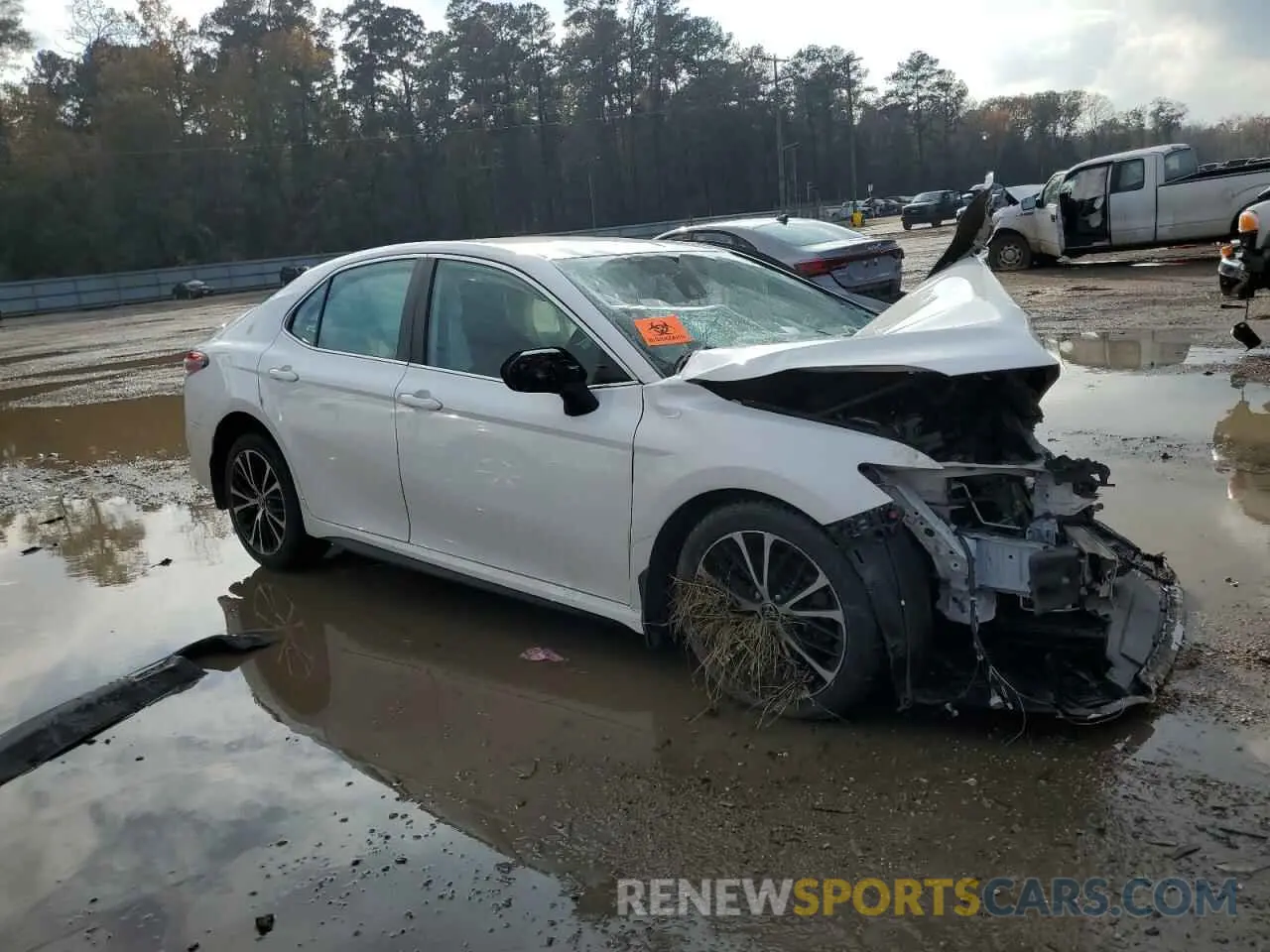 4 fotografías del automóvil dañado 4T1G11AK2LU867443 TOYOTA CAMRY 2020