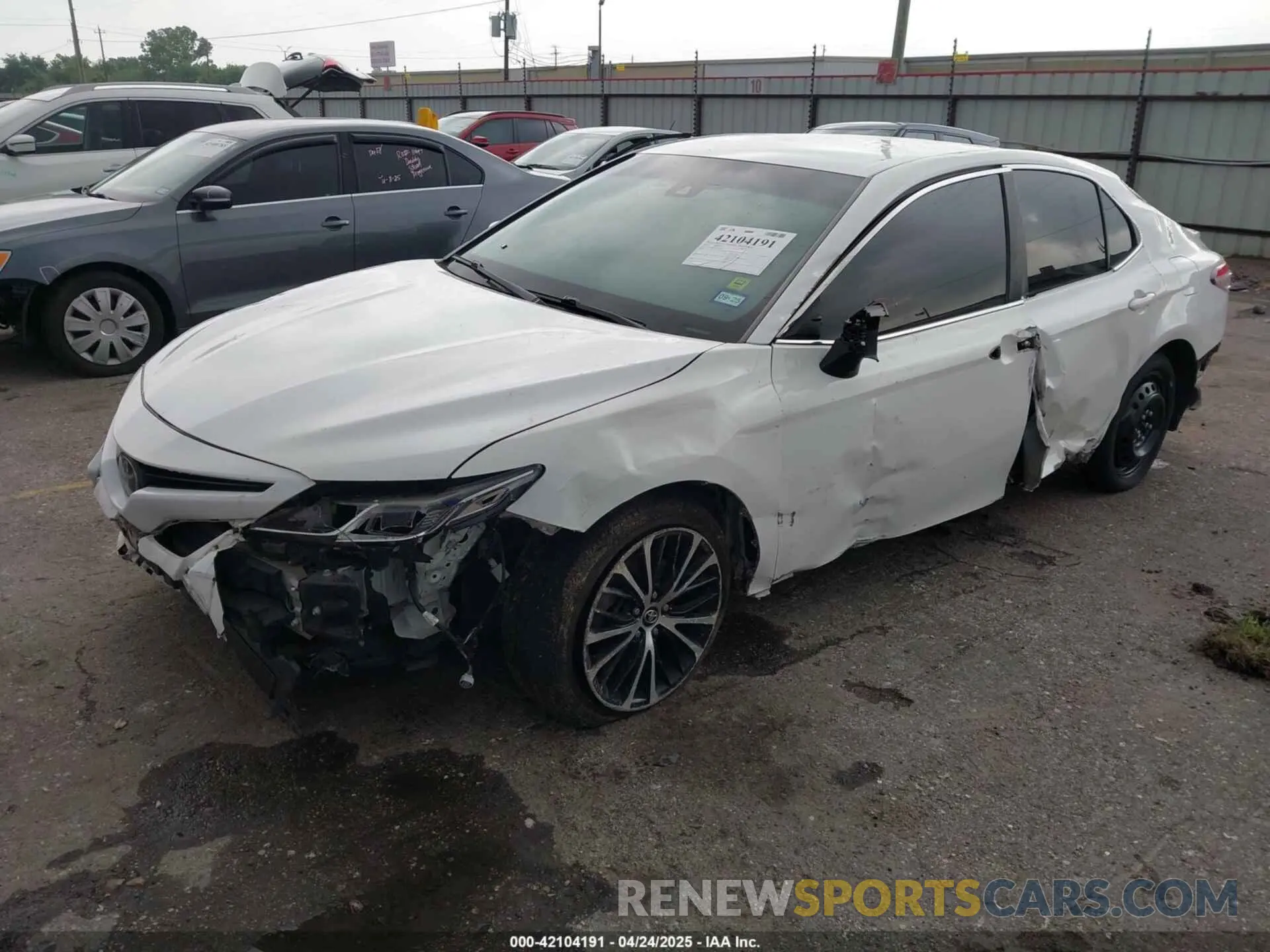 2 fotografías del automóvil dañado 4T1G11AK2LU893508 TOYOTA CAMRY 2020