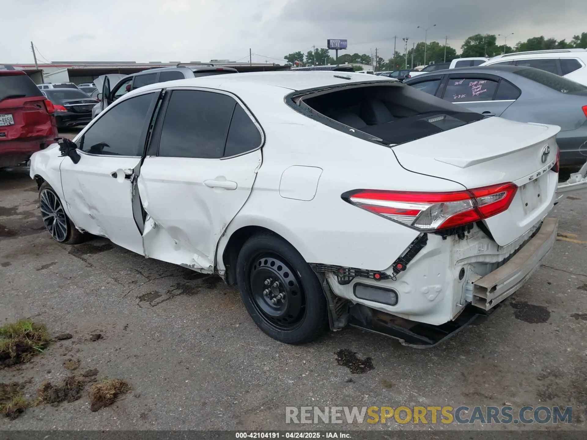 3 fotografías del automóvil dañado 4T1G11AK2LU893508 TOYOTA CAMRY 2020