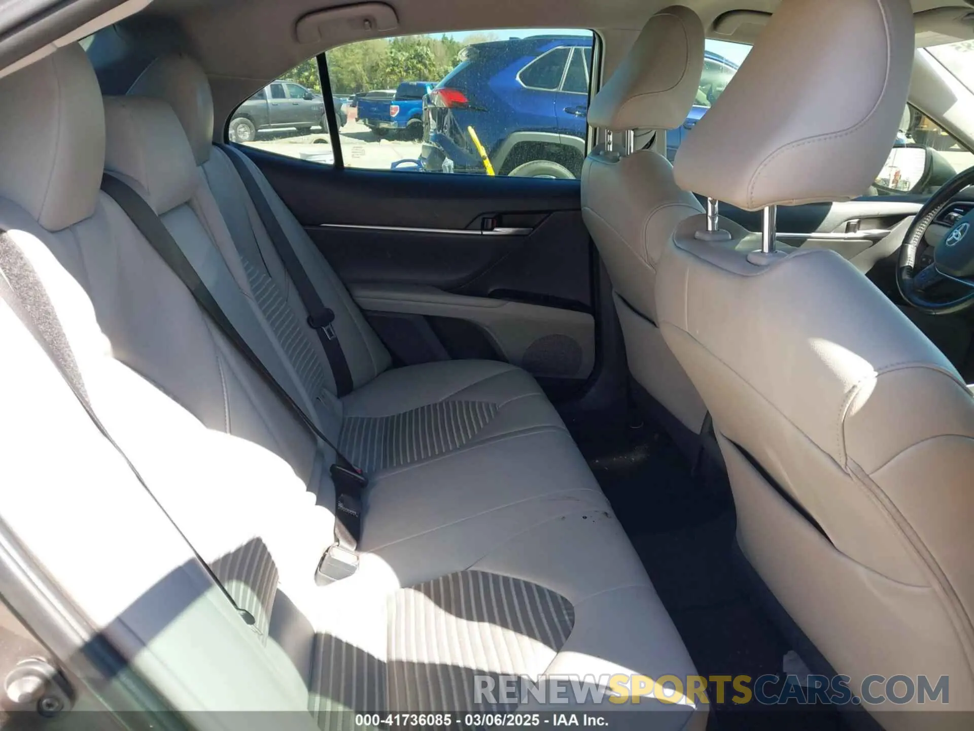 8 fotografías del automóvil dañado 4T1G11AK2LU927172 TOYOTA CAMRY 2020