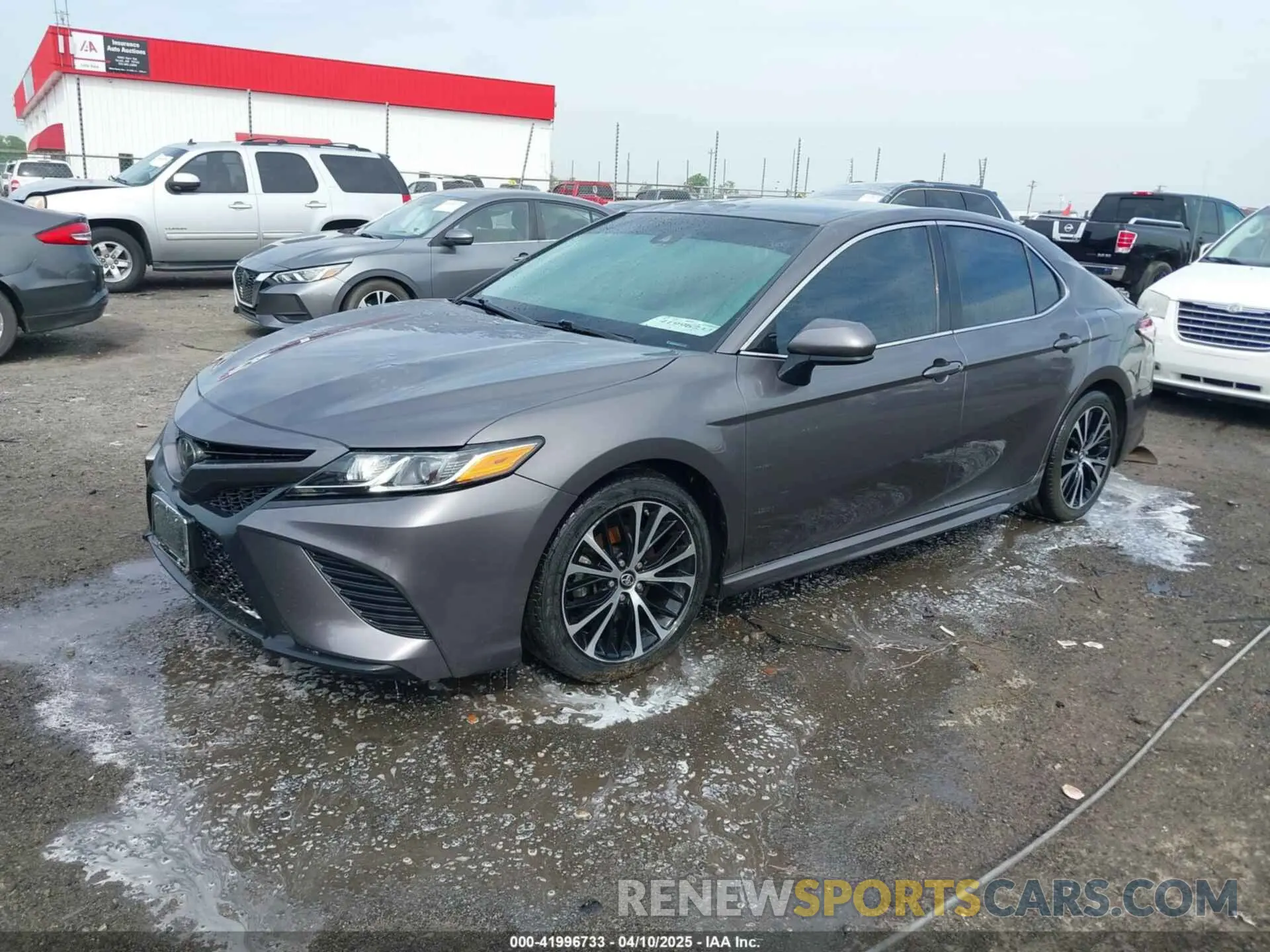 2 fotografías del automóvil dañado 4T1G11AK2LU927463 TOYOTA CAMRY 2020