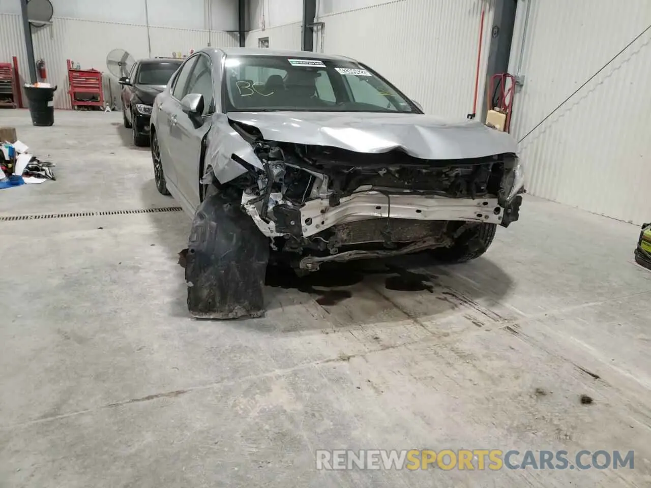 9 fotografías del automóvil dañado 4T1G11AK2LU932288 TOYOTA CAMRY 2020