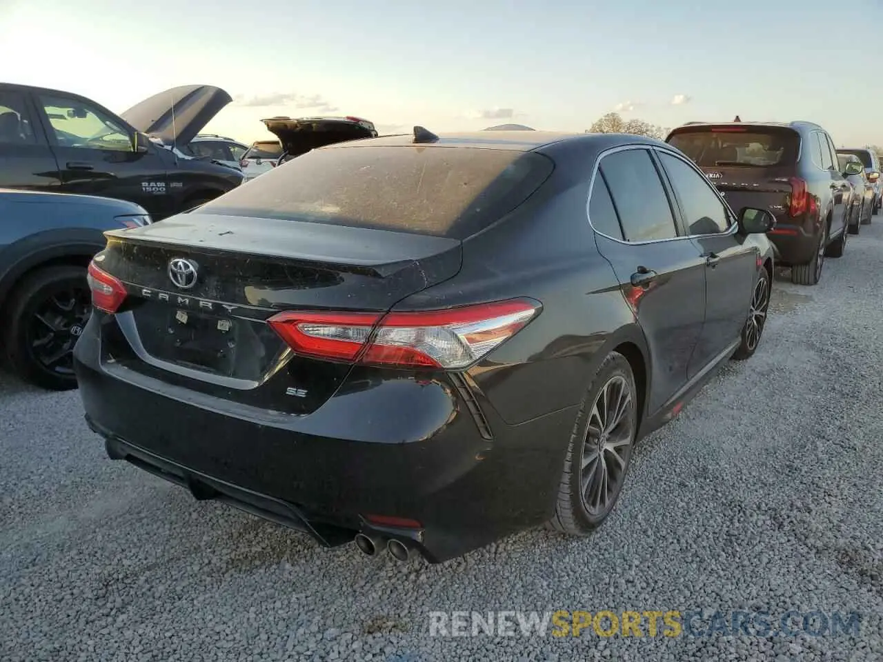 4 fotografías del automóvil dañado 4T1G11AK2LU937149 TOYOTA CAMRY 2020