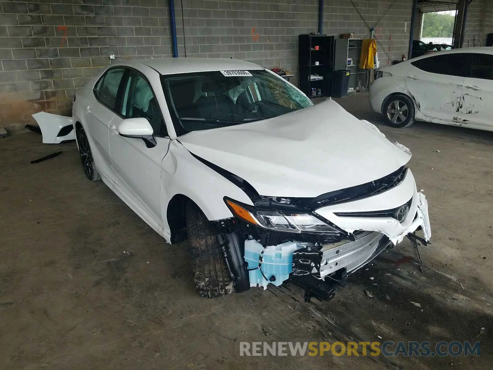 1 fotografías del automóvil dañado 4T1G11AK2LU941038 TOYOTA CAMRY 2020