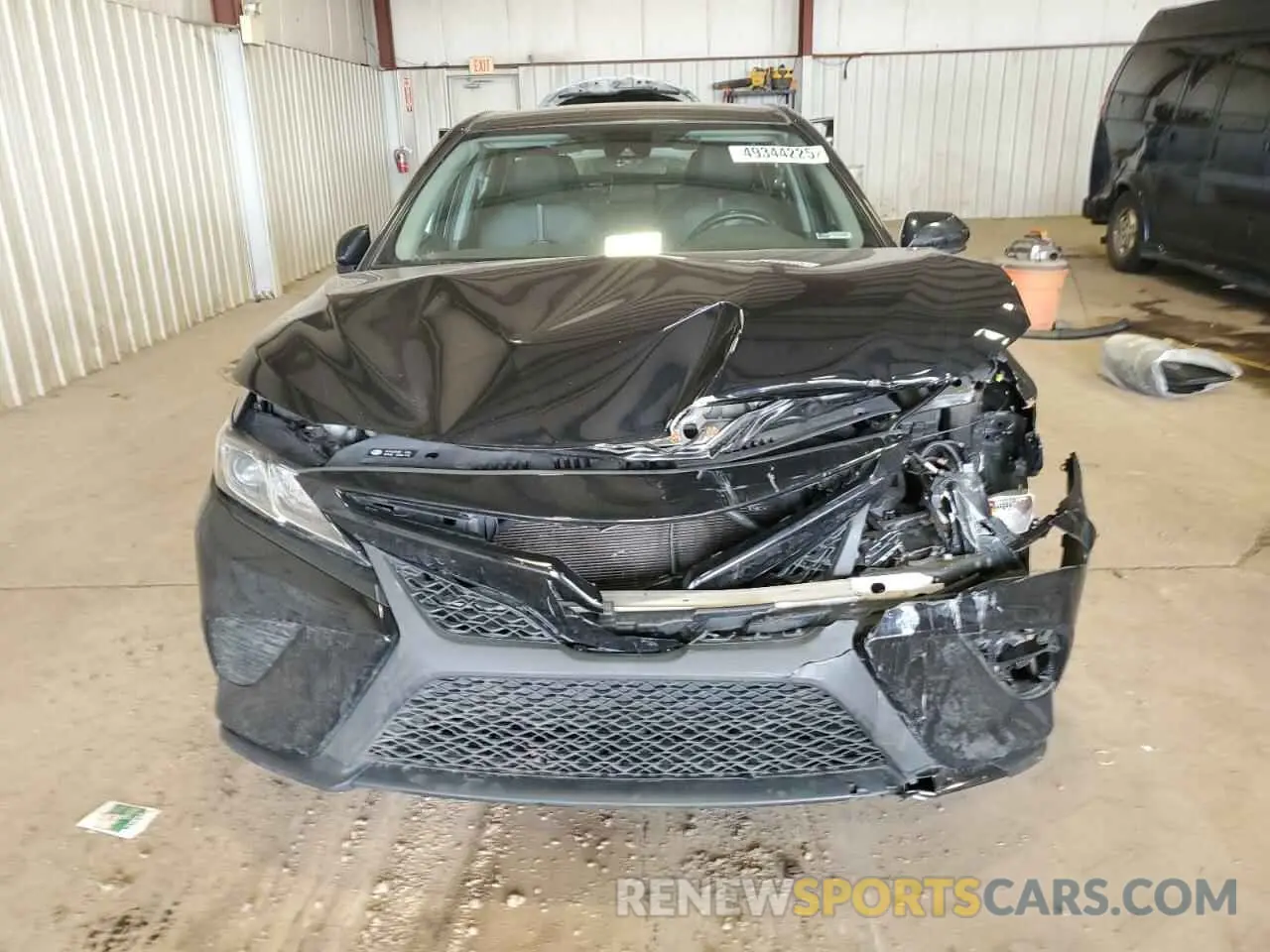 5 fotografías del automóvil dañado 4T1G11AK2LU966599 TOYOTA CAMRY 2020