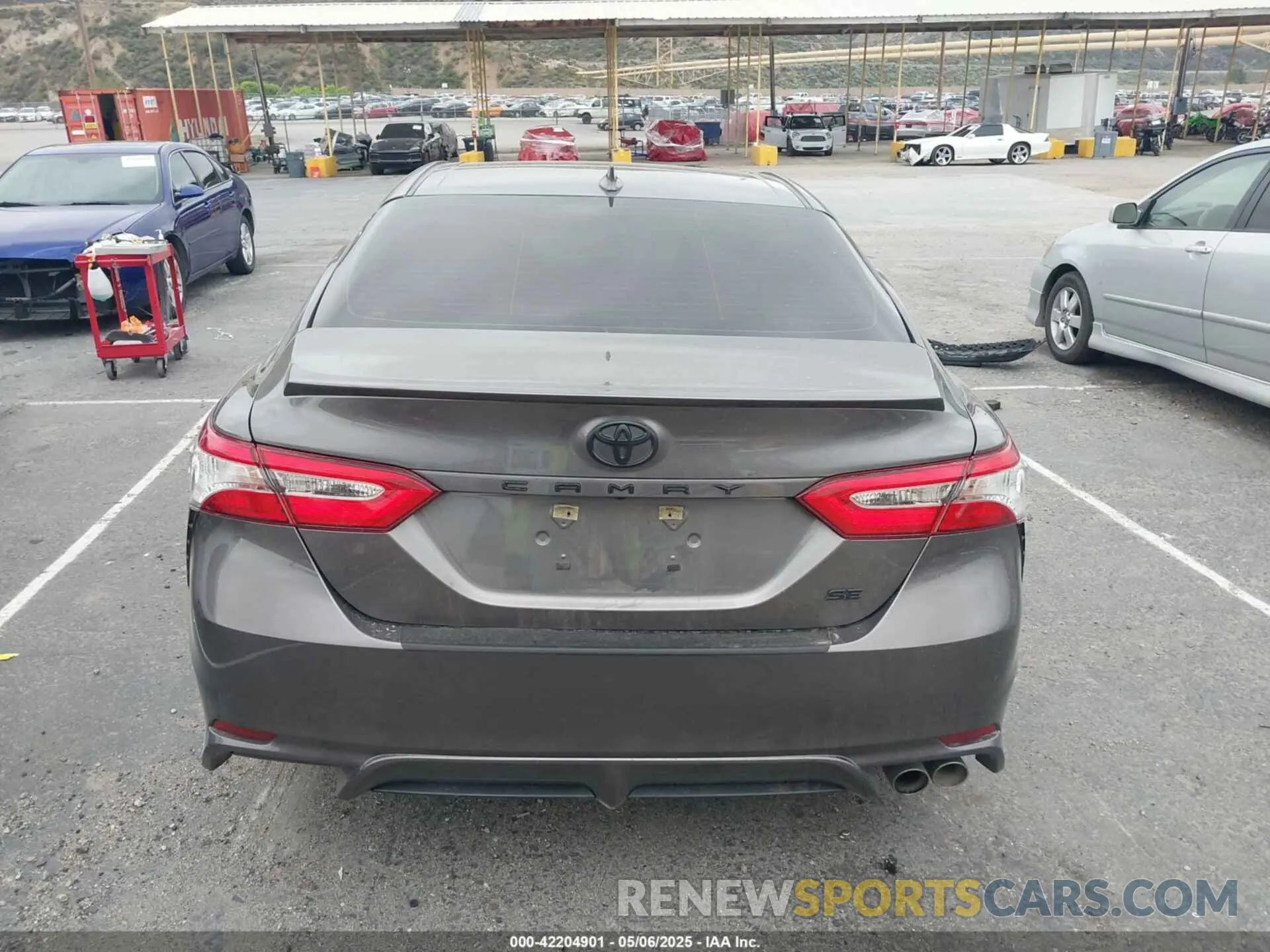 16 fotografías del automóvil dañado 4T1G11AK2LU989218 TOYOTA CAMRY 2020