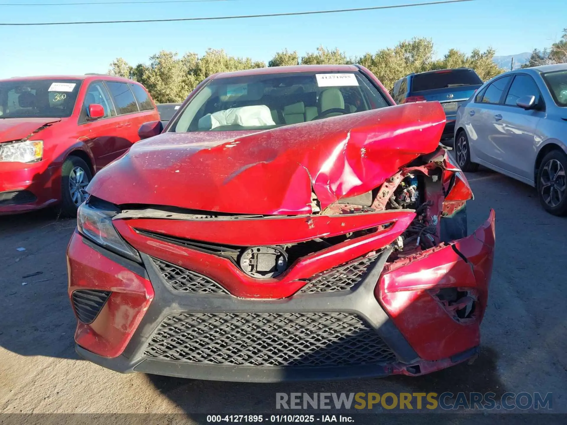12 fotografías del automóvil dañado 4T1G11AK3LU309648 TOYOTA CAMRY 2020