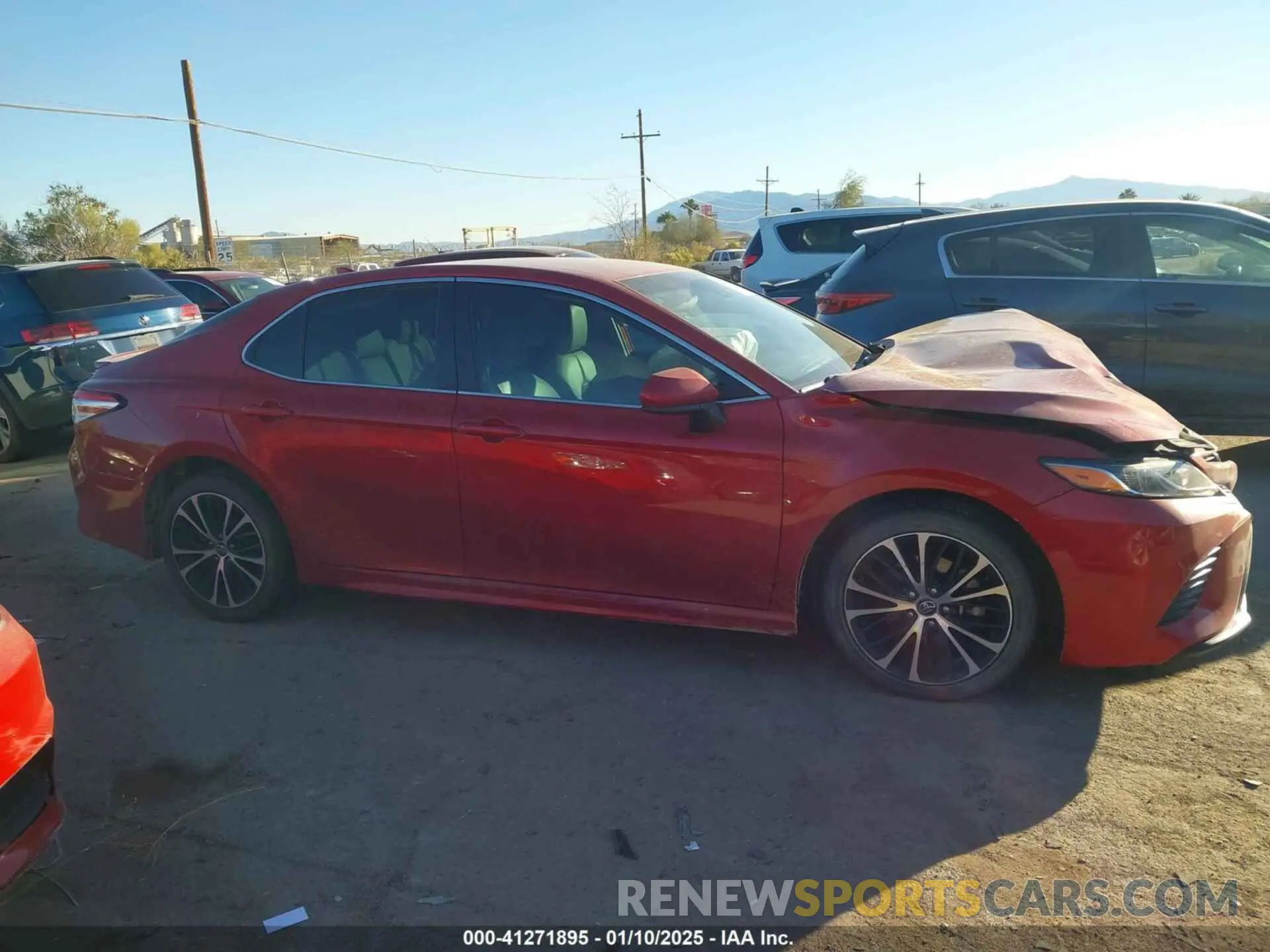 13 fotografías del automóvil dañado 4T1G11AK3LU309648 TOYOTA CAMRY 2020