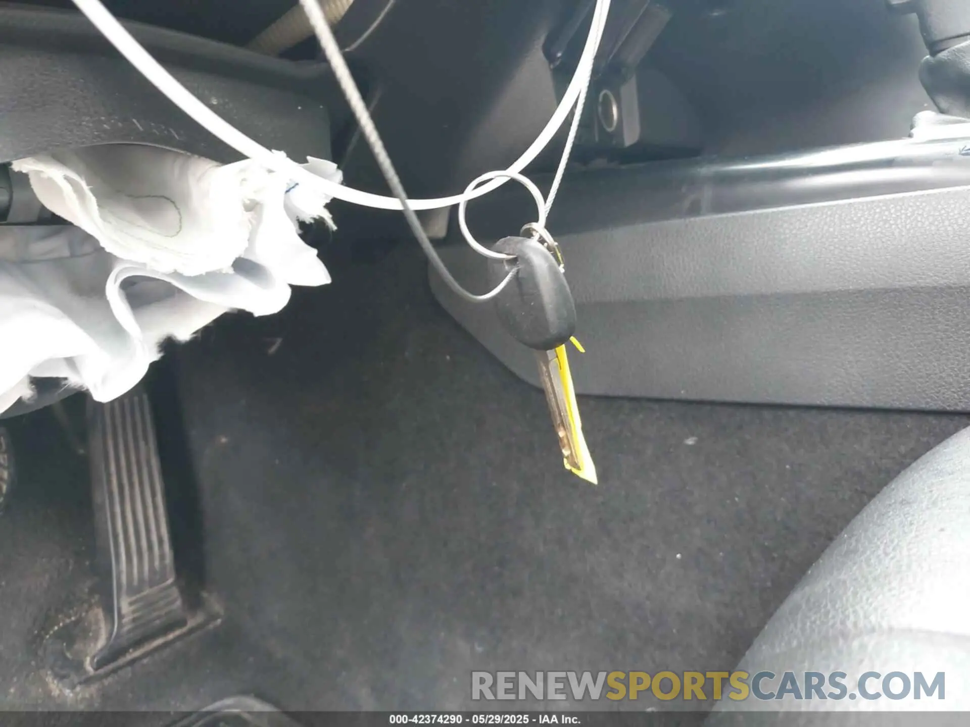 11 fotografías del automóvil dañado 4T1G11AK3LU349972 TOYOTA CAMRY 2020