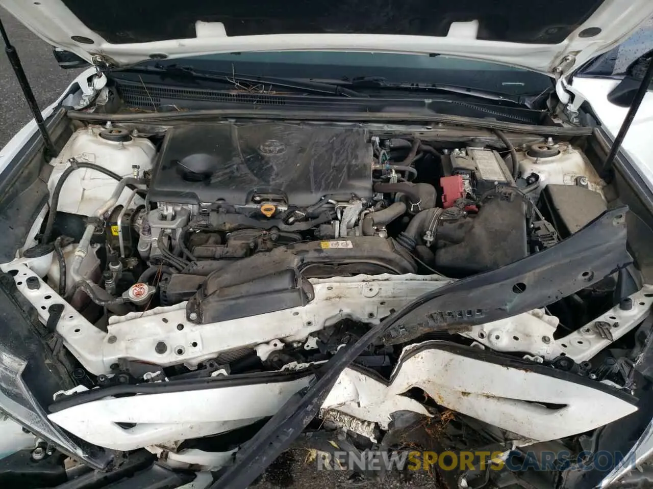 11 fotografías del automóvil dañado 4T1G11AK3LU352192 TOYOTA CAMRY 2020
