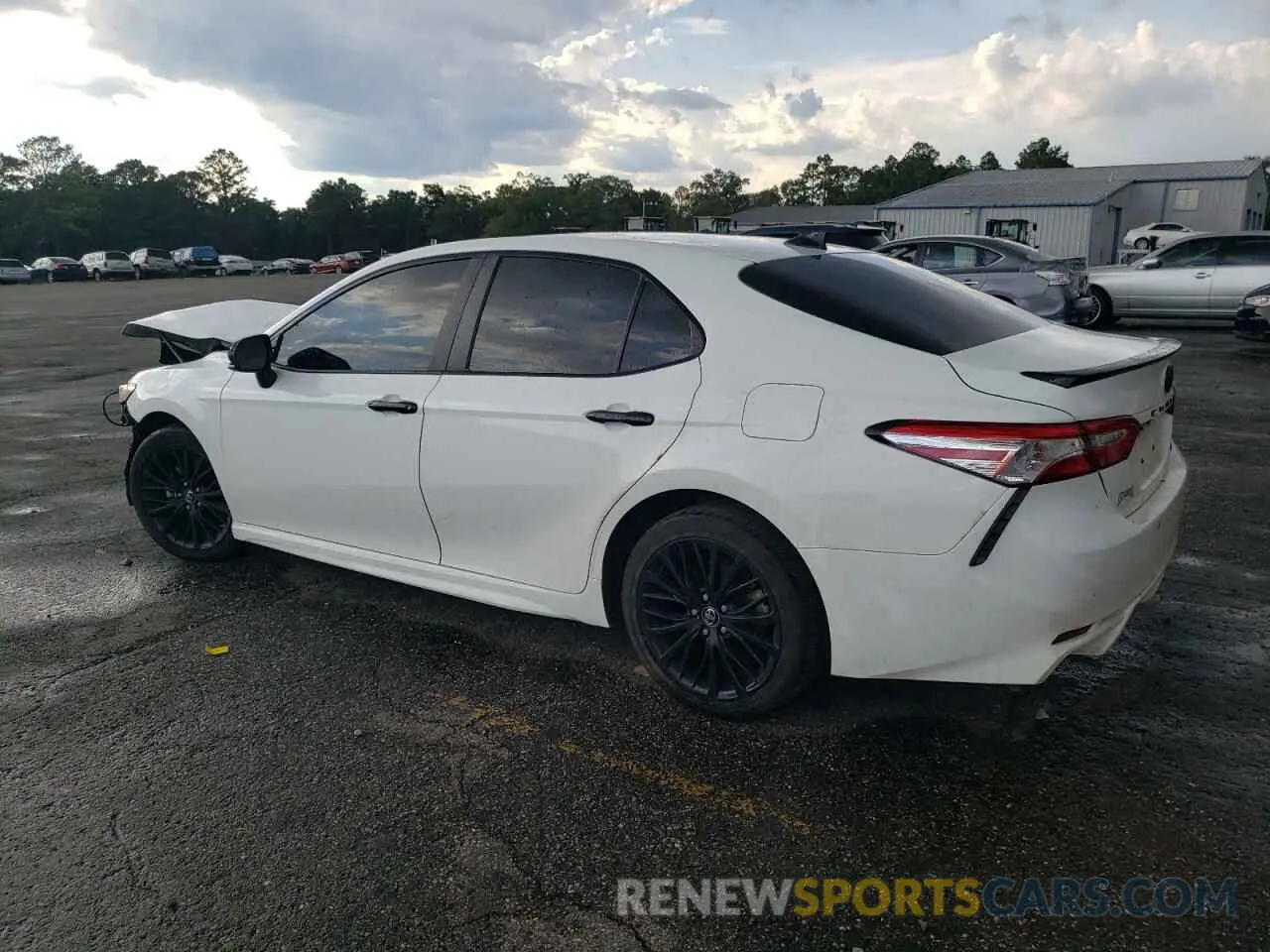2 fotografías del automóvil dañado 4T1G11AK3LU352192 TOYOTA CAMRY 2020