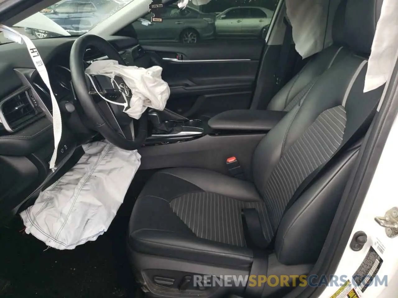 7 fotografías del automóvil dañado 4T1G11AK3LU352192 TOYOTA CAMRY 2020