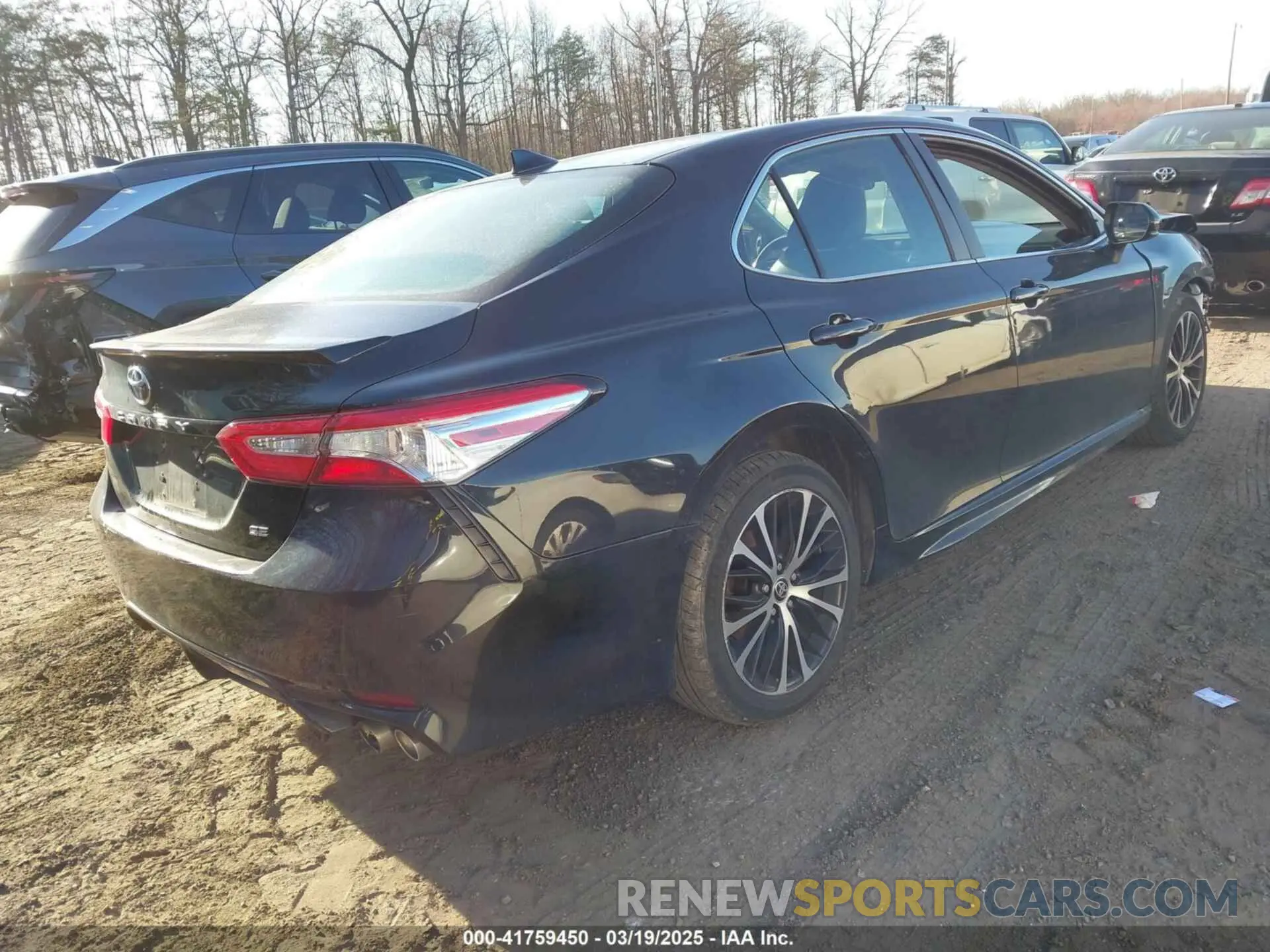 4 fotografías del automóvil dañado 4T1G11AK3LU365315 TOYOTA CAMRY 2020