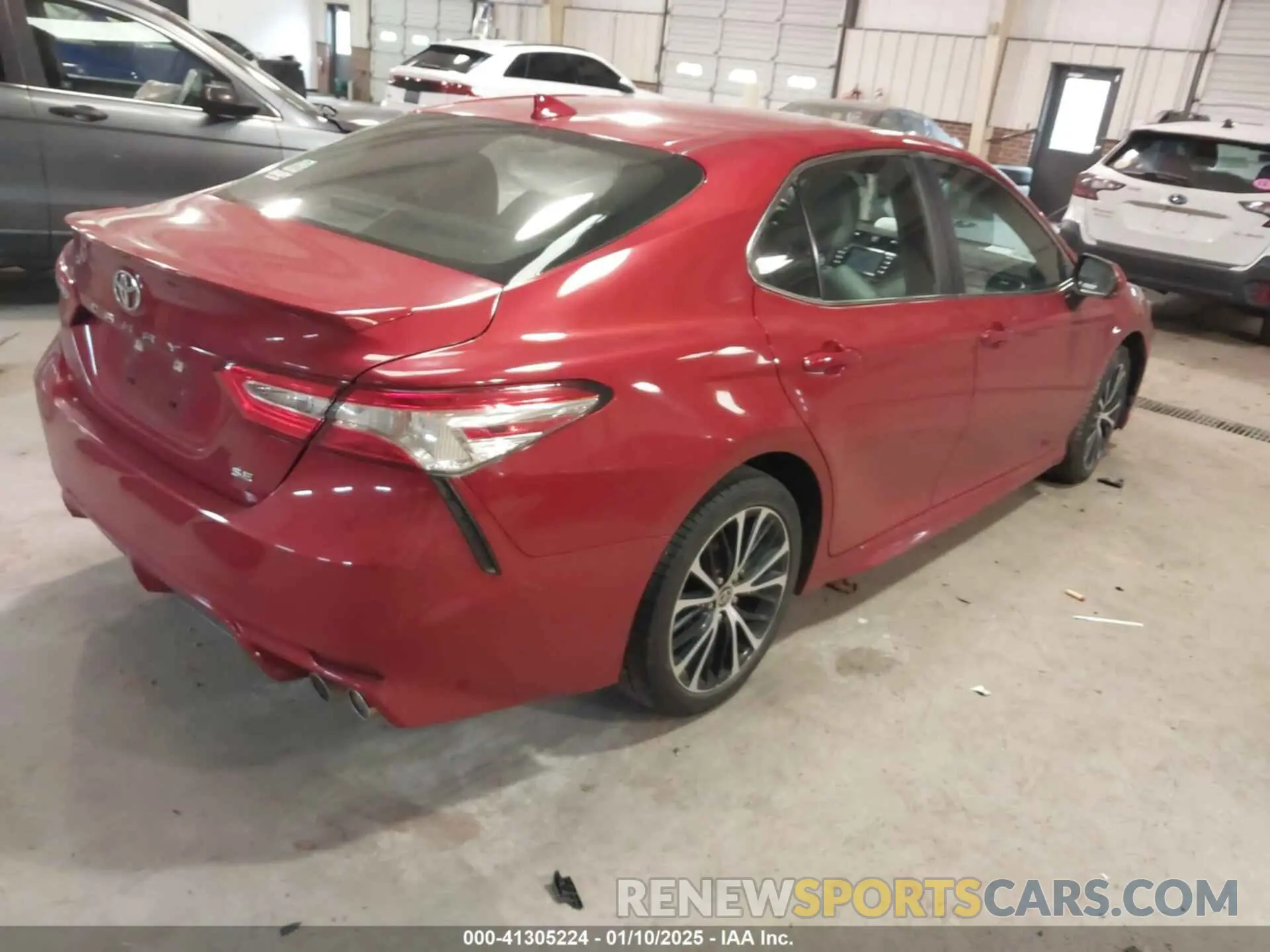 4 fotografías del automóvil dañado 4T1G11AK3LU374838 TOYOTA CAMRY 2020