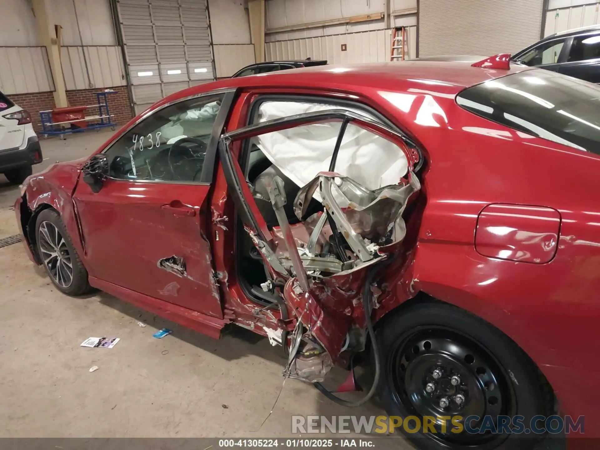 6 fotografías del automóvil dañado 4T1G11AK3LU374838 TOYOTA CAMRY 2020