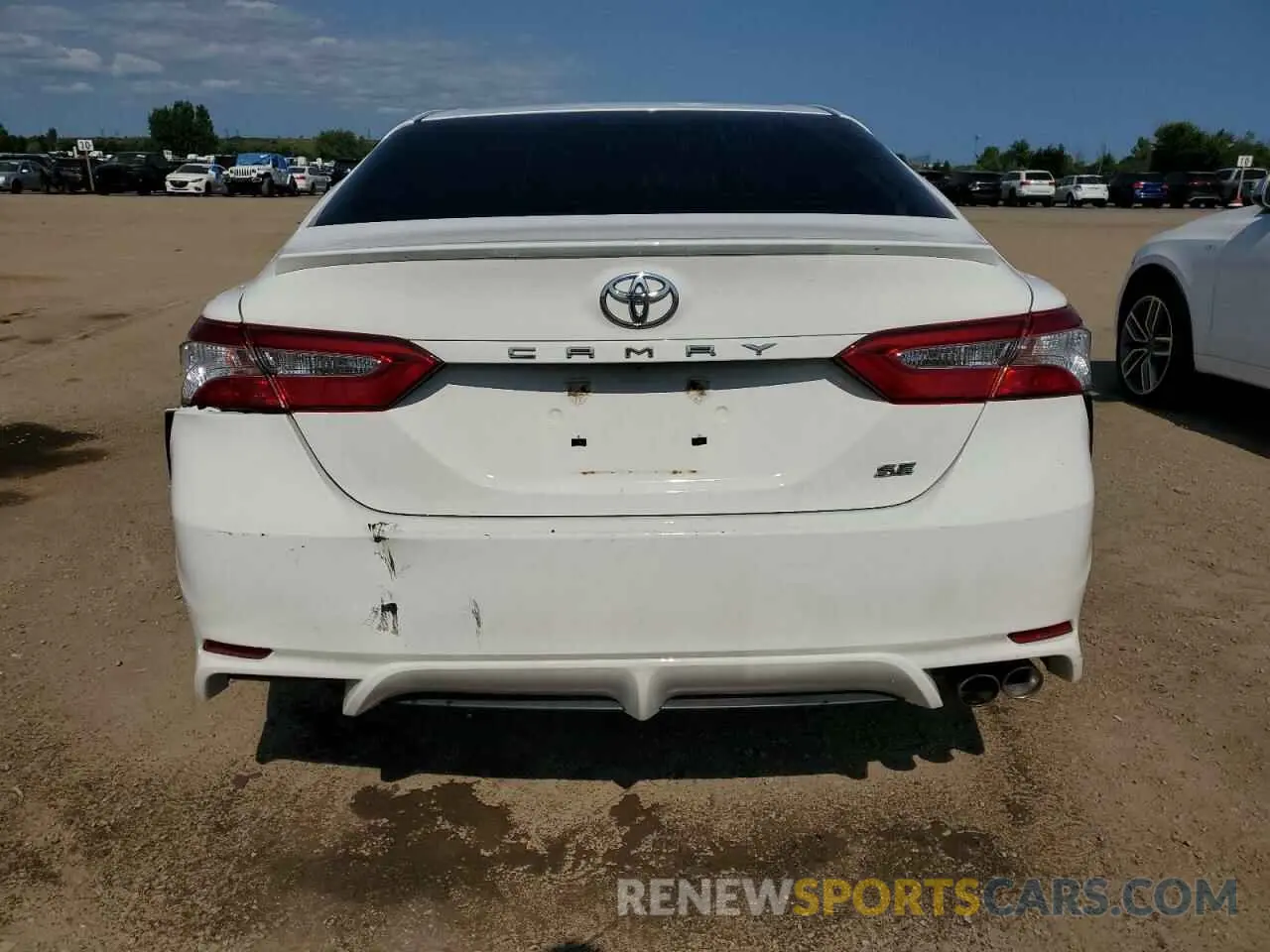 6 fotografías del automóvil dañado 4T1G11AK3LU379019 TOYOTA CAMRY 2020