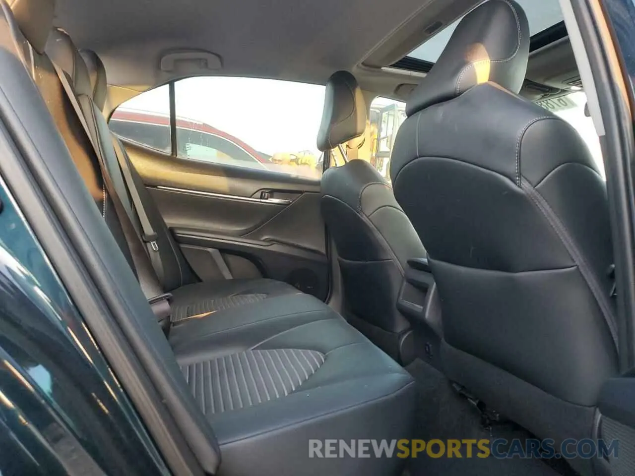 10 fotografías del automóvil dañado 4T1G11AK3LU502141 TOYOTA CAMRY 2020
