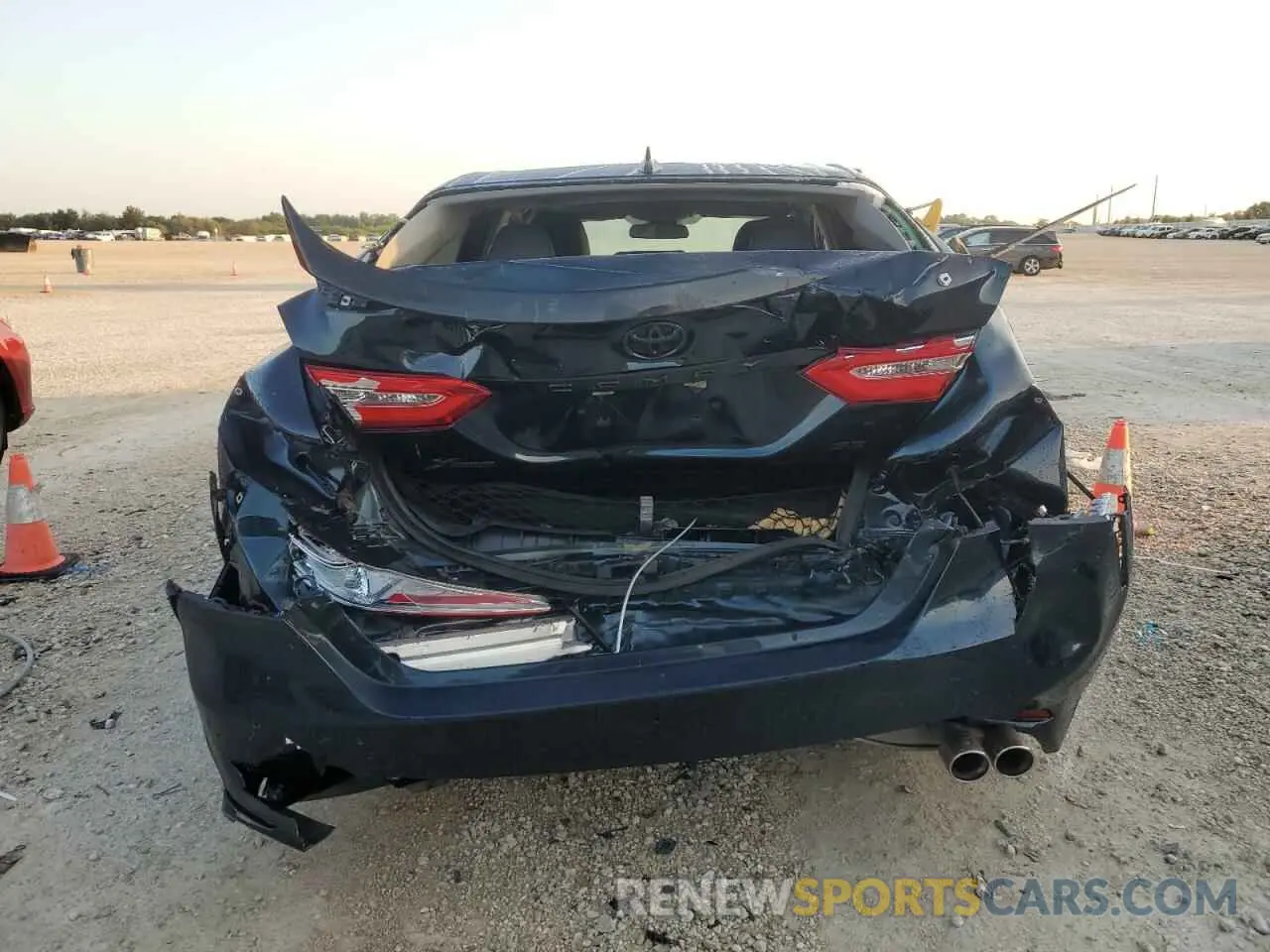 6 fotografías del automóvil dañado 4T1G11AK3LU502141 TOYOTA CAMRY 2020