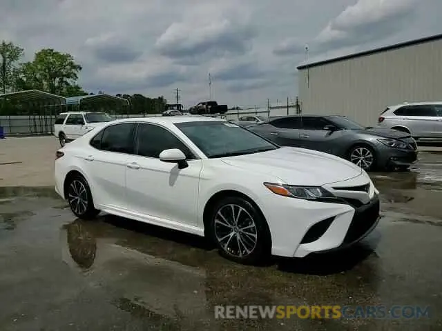 13 fotografías del automóvil dañado 4T1G11AK3LU506044 TOYOTA CAMRY 2020