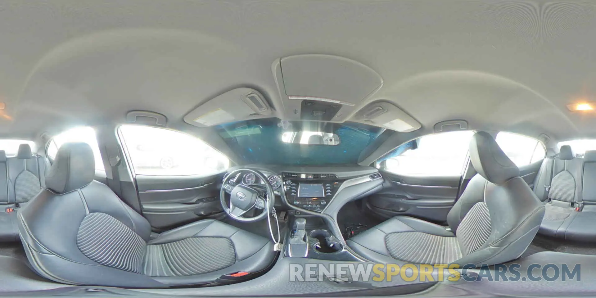 14 fotografías del automóvil dañado 4T1G11AK3LU506044 TOYOTA CAMRY 2020