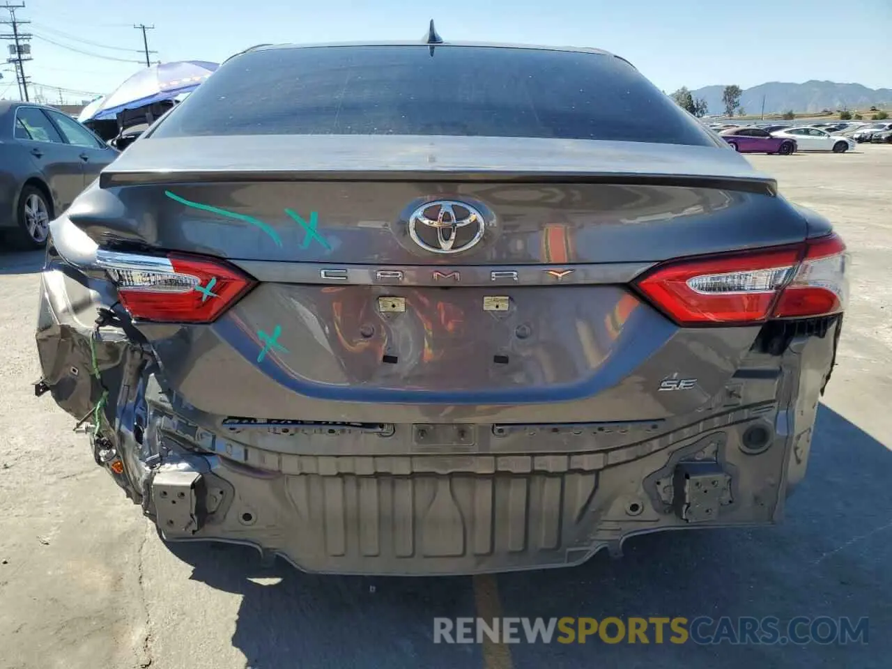 6 fotografías del automóvil dañado 4T1G11AK3LU887927 TOYOTA CAMRY 2020