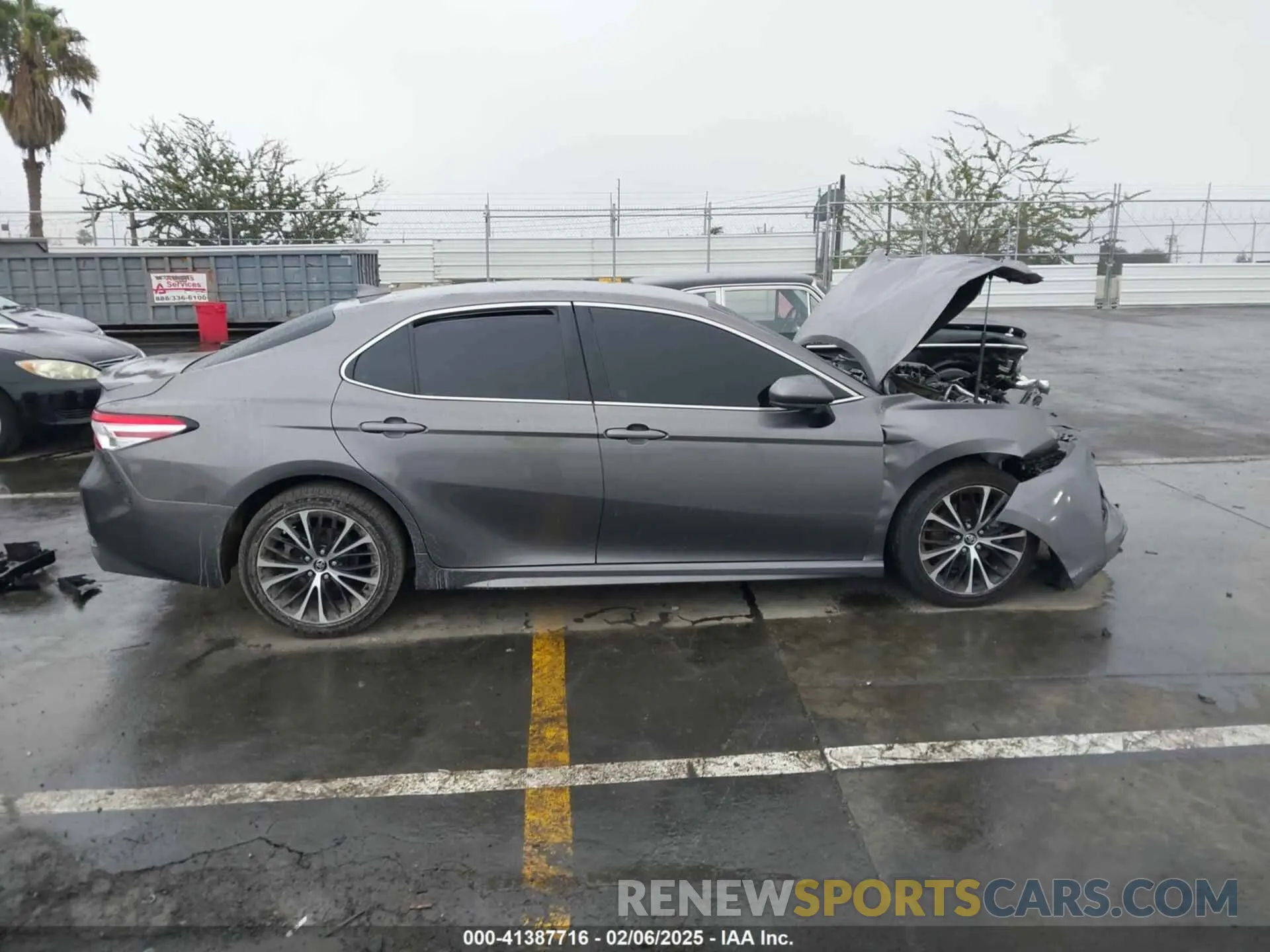 12 fotografías del automóvil dañado 4T1G11AK3LU912826 TOYOTA CAMRY 2020
