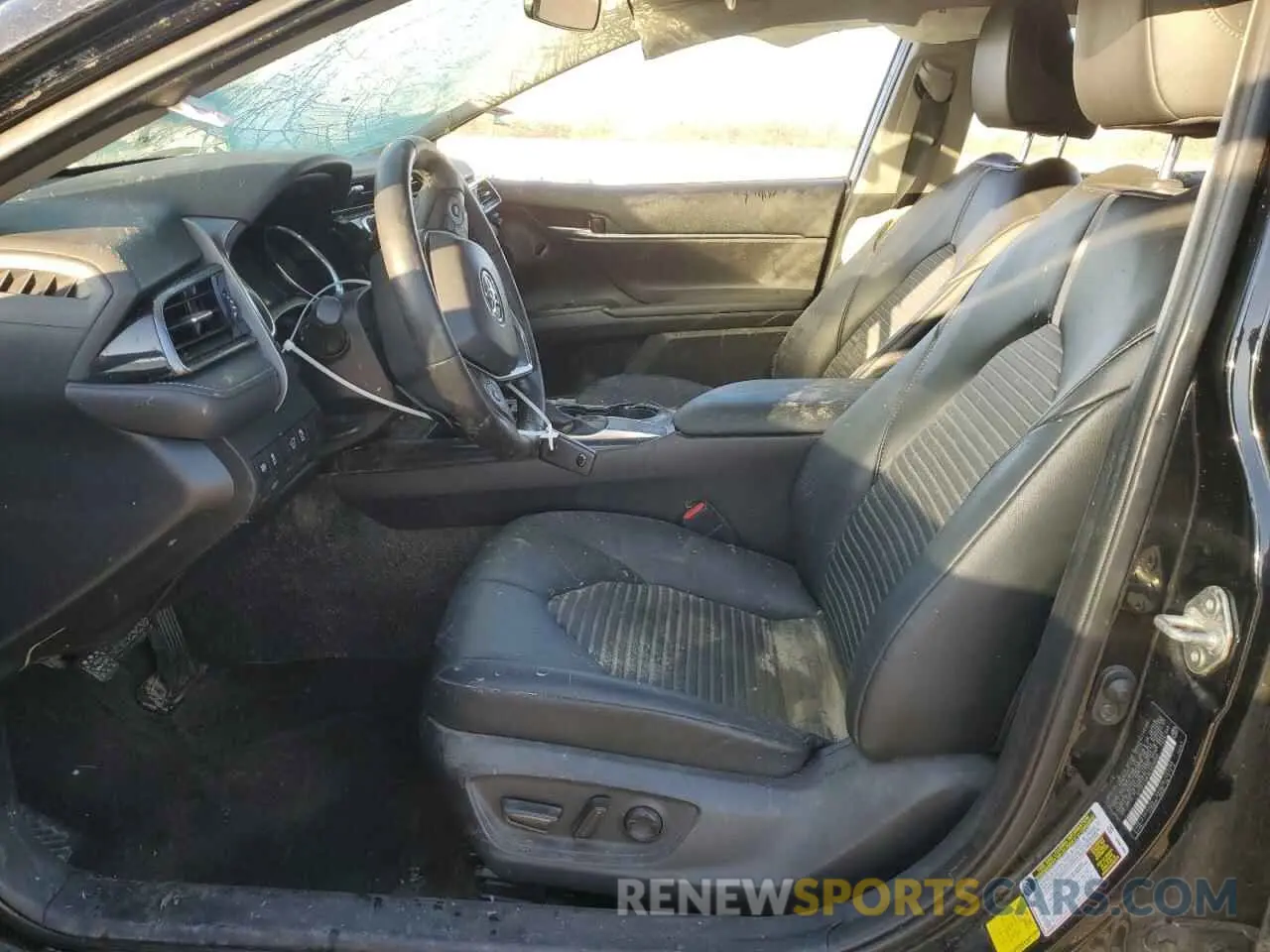 7 fotografías del automóvil dañado 4T1G11AK3LU912986 TOYOTA CAMRY 2020
