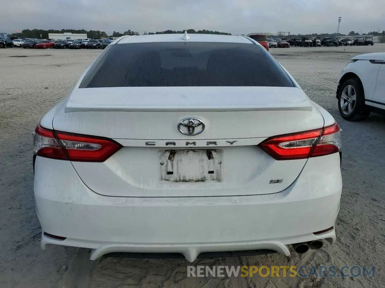 6 fotografías del automóvil dañado 4T1G11AK3LU918884 TOYOTA CAMRY 2020