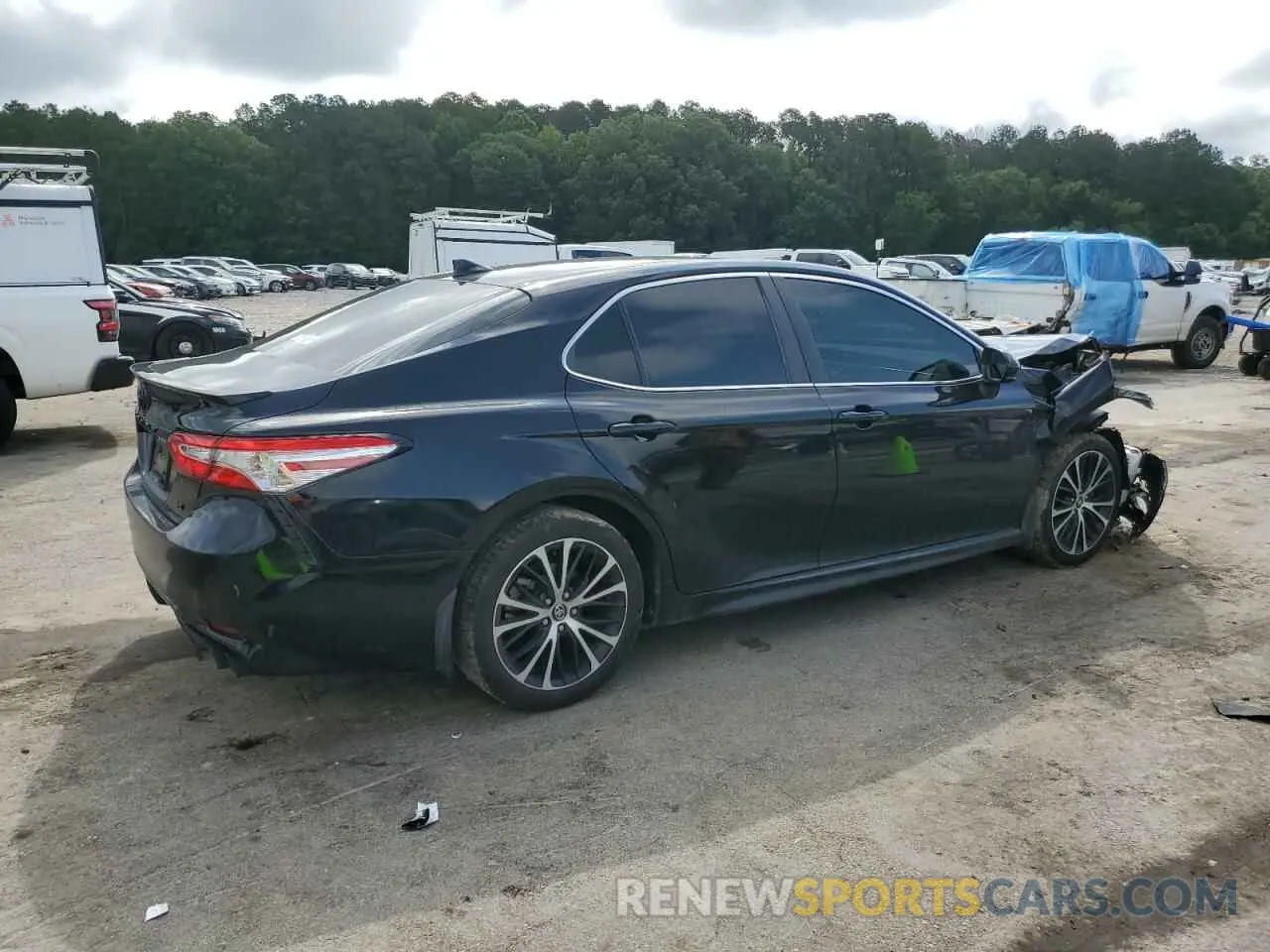 3 fotografías del automóvil dañado 4T1G11AK3LU924006 TOYOTA CAMRY 2020