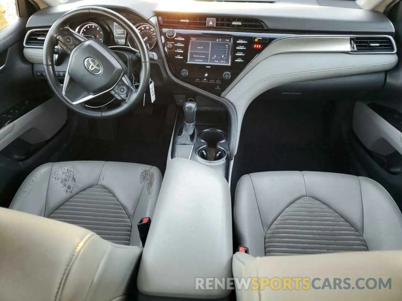 8 fotografías del automóvil dañado 4T1G11AK3LU932252 TOYOTA CAMRY 2020