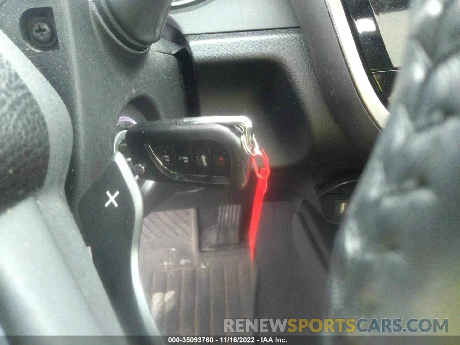 11 fotografías del automóvil dañado 4T1G11AK3LU963209 TOYOTA CAMRY 2020