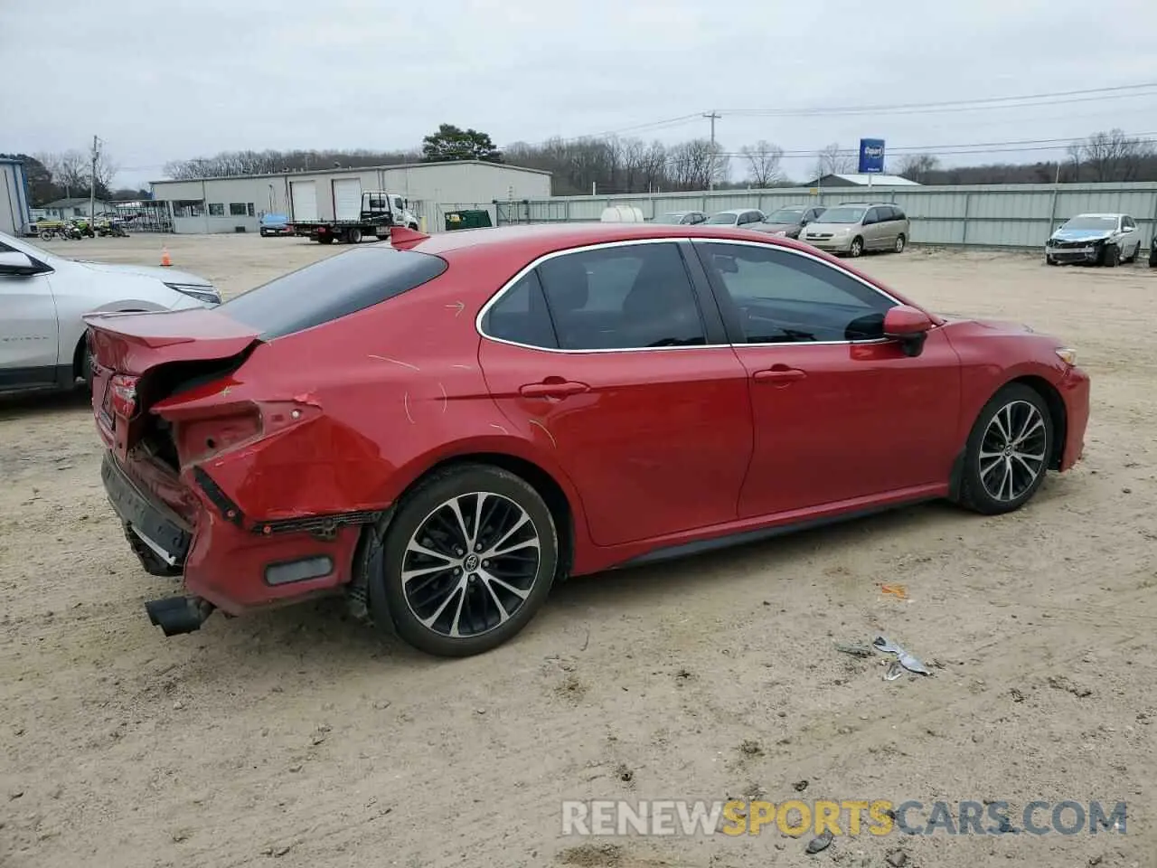 3 fotografías del automóvil dañado 4T1G11AK4LU327513 TOYOTA CAMRY 2020