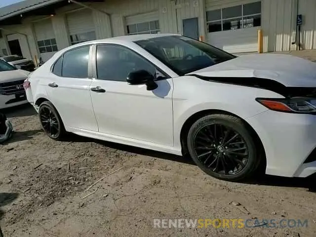 10 fotografías del automóvil dañado 4T1G11AK4LU329911 TOYOTA CAMRY 2020