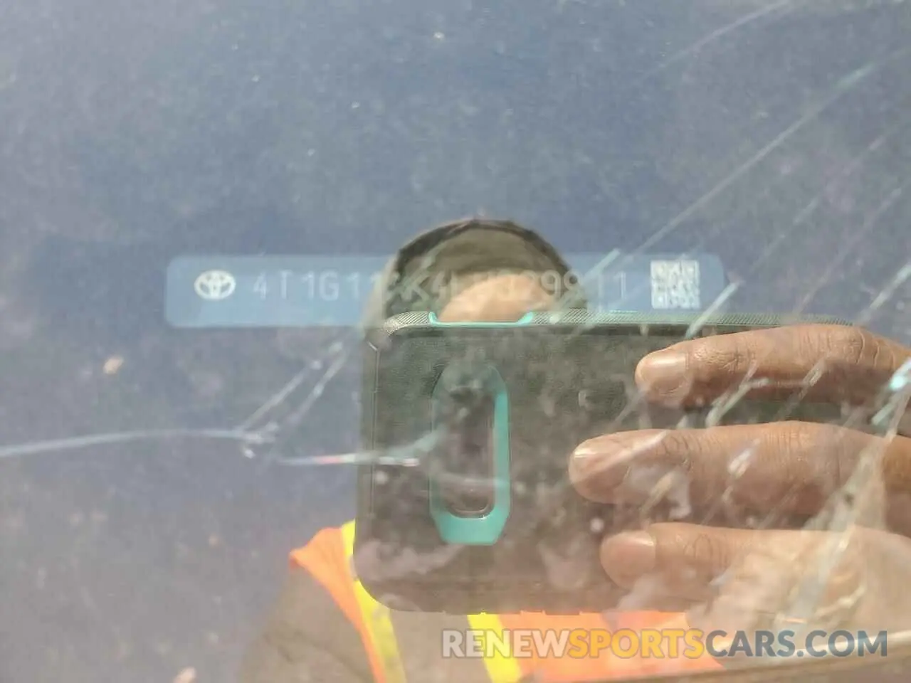 14 fotografías del automóvil dañado 4T1G11AK4LU329911 TOYOTA CAMRY 2020