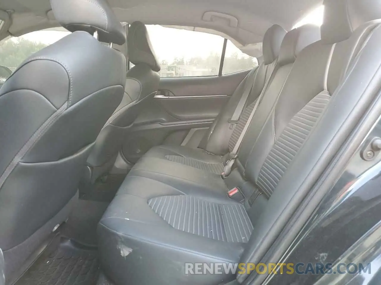 10 fotografías del automóvil dañado 4T1G11AK4LU339287 TOYOTA CAMRY 2020