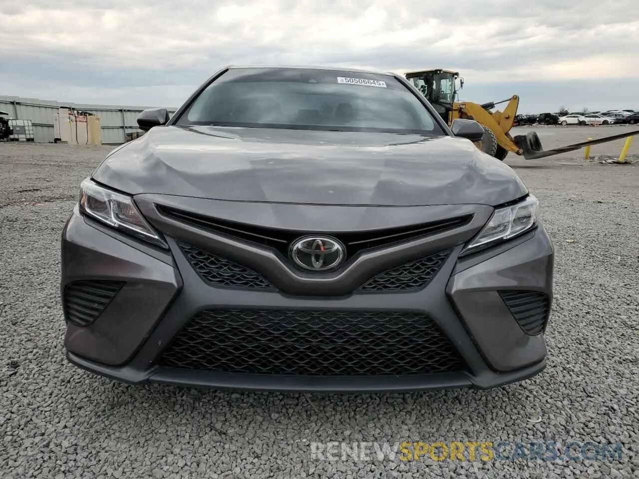 5 fotografías del automóvil dañado 4T1G11AK4LU343338 TOYOTA CAMRY 2020