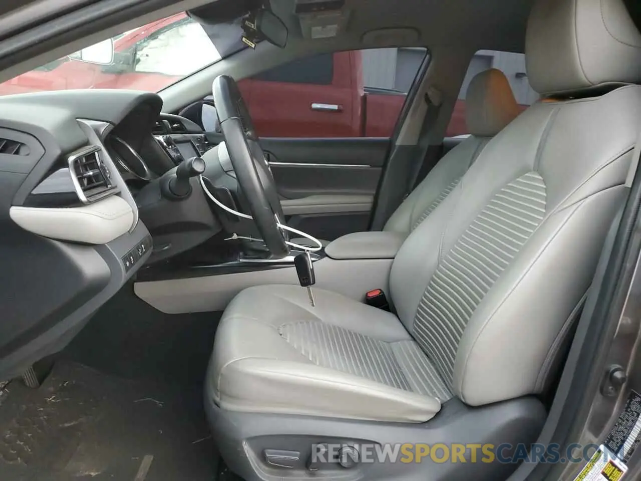 7 fotografías del automóvil dañado 4T1G11AK4LU343338 TOYOTA CAMRY 2020
