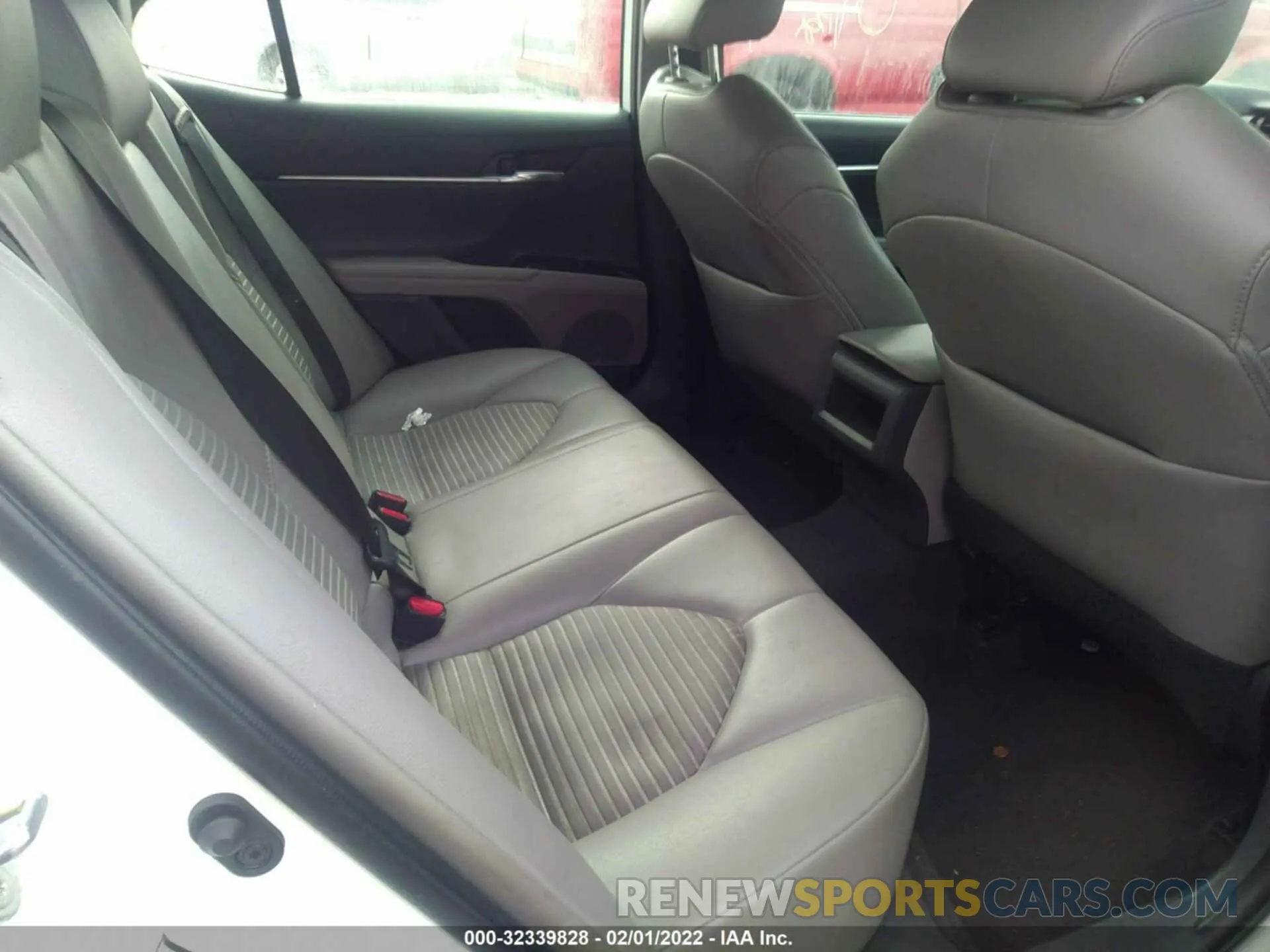 8 fotografías del automóvil dañado 4T1G11AK4LU348023 TOYOTA CAMRY 2020