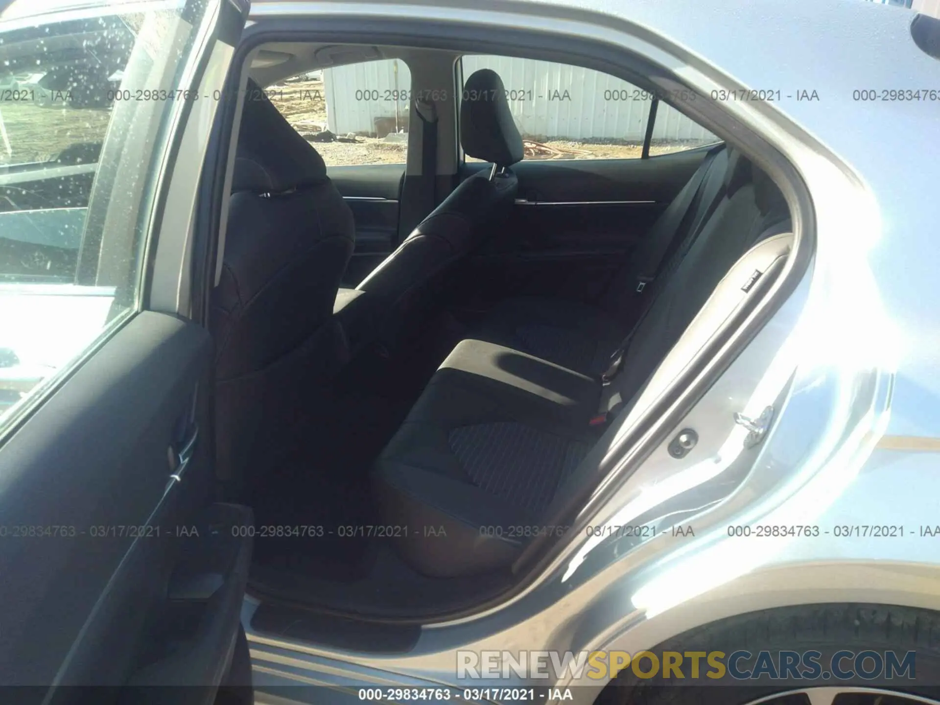8 fotografías del automóvil dañado 4T1G11AK4LU351472 TOYOTA CAMRY 2020