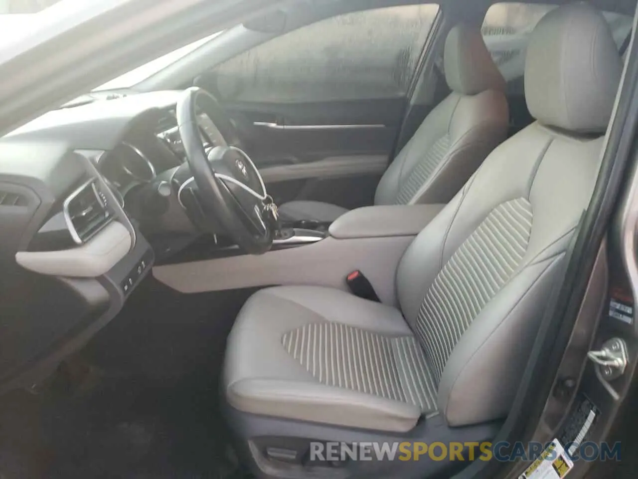 7 fotografías del automóvil dañado 4T1G11AK4LU359362 TOYOTA CAMRY 2020
