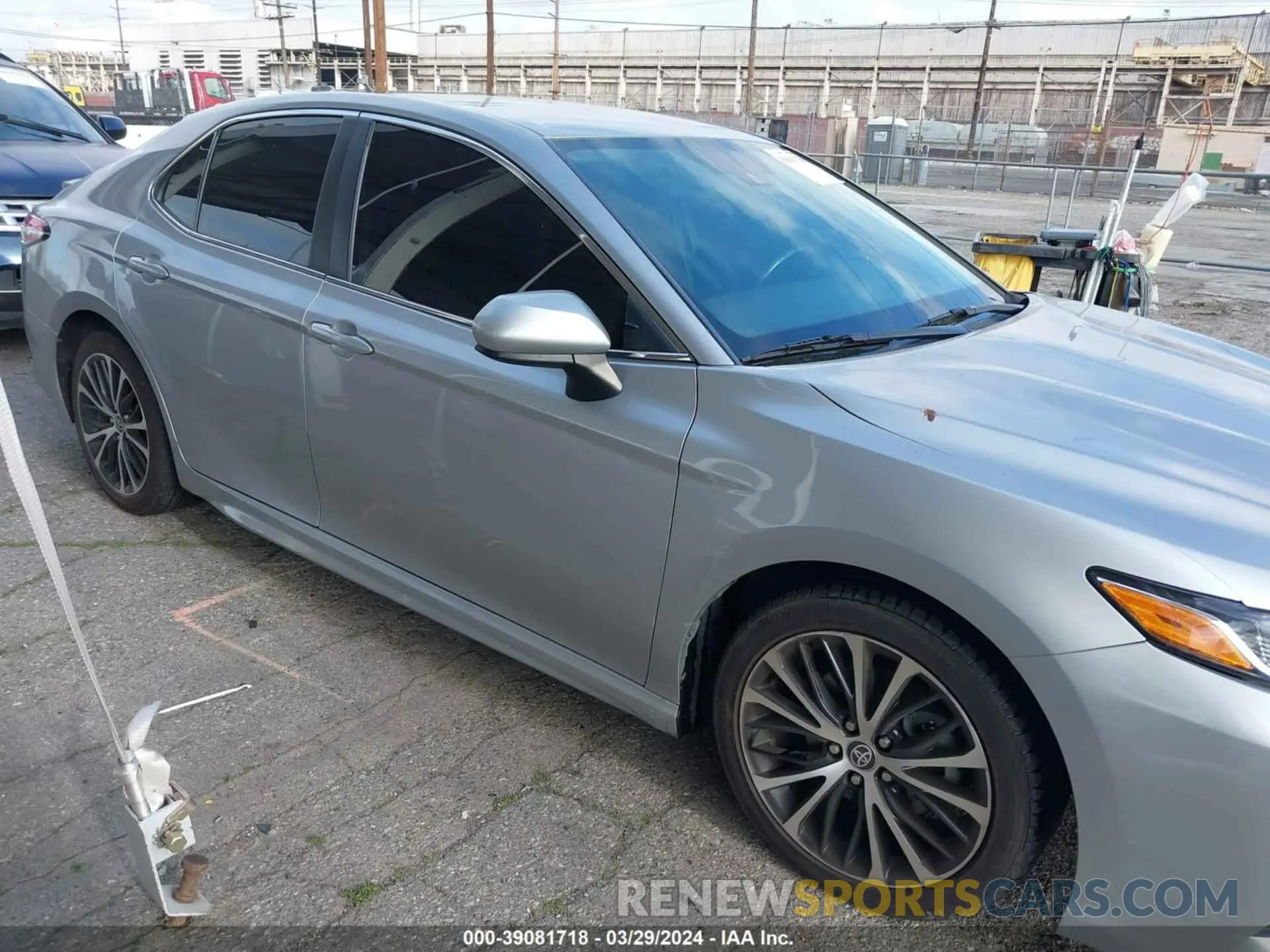 13 fotografías del automóvil dañado 4T1G11AK4LU363217 TOYOTA CAMRY 2020