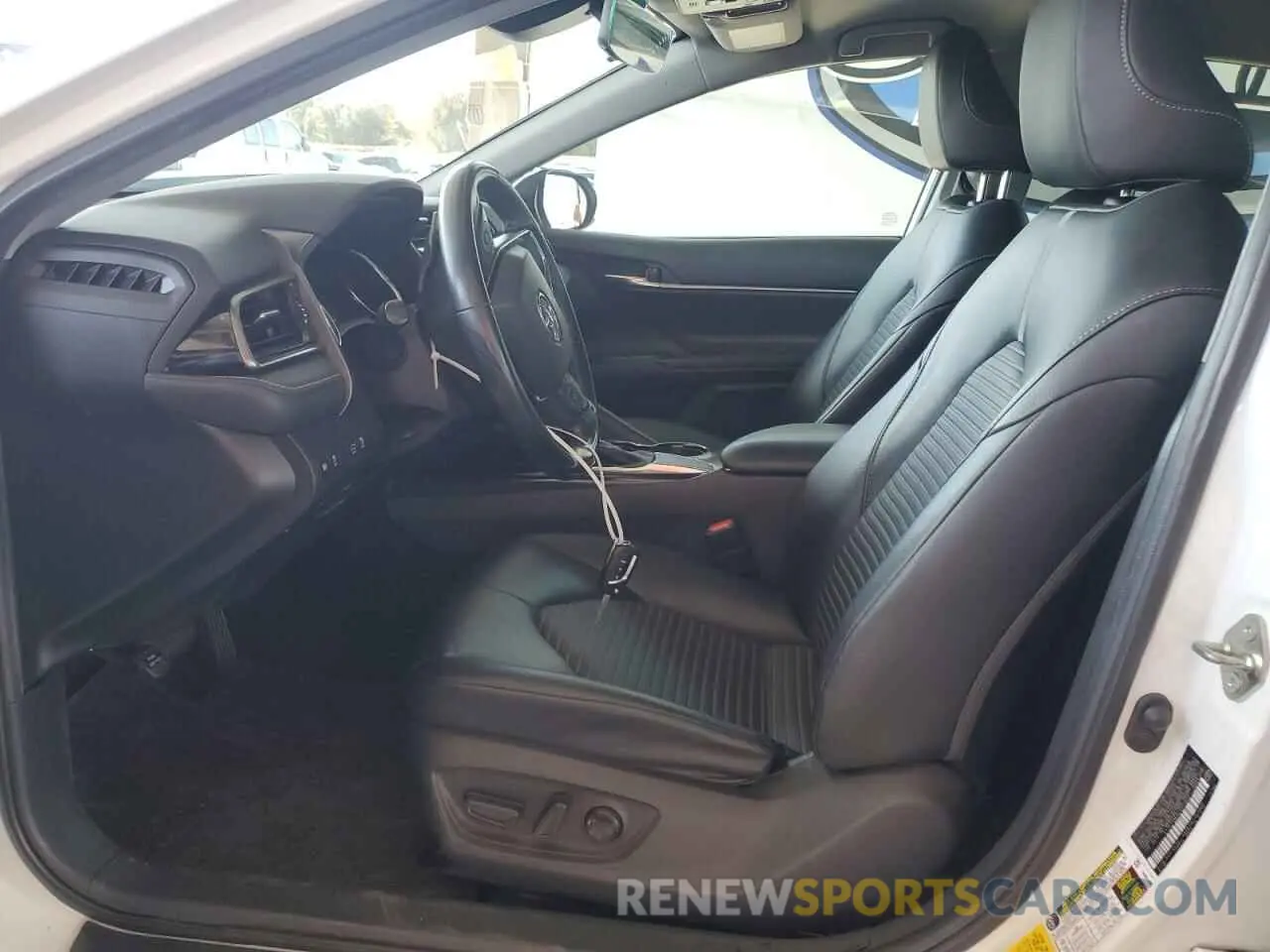 7 fotografías del automóvil dañado 4T1G11AK4LU371527 TOYOTA CAMRY 2020