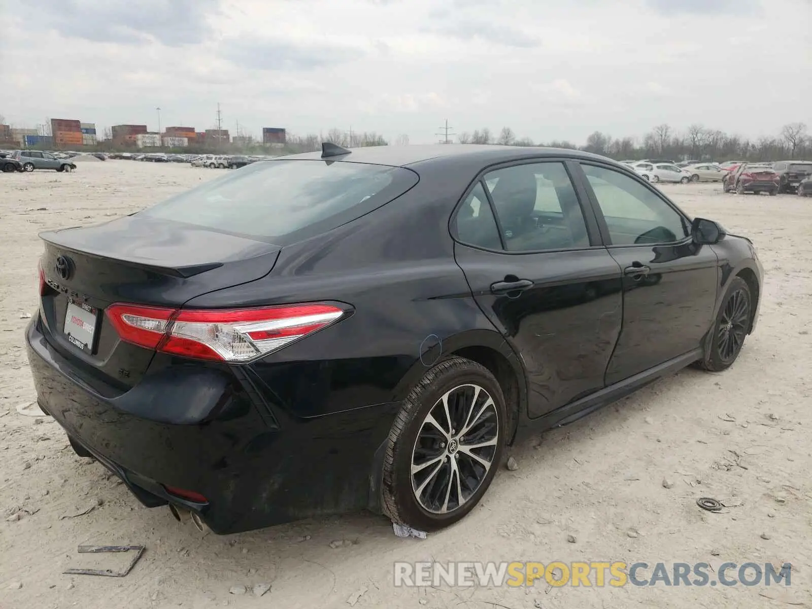 4 fotografías del automóvil dañado 4T1G11AK4LU387310 TOYOTA CAMRY 2020