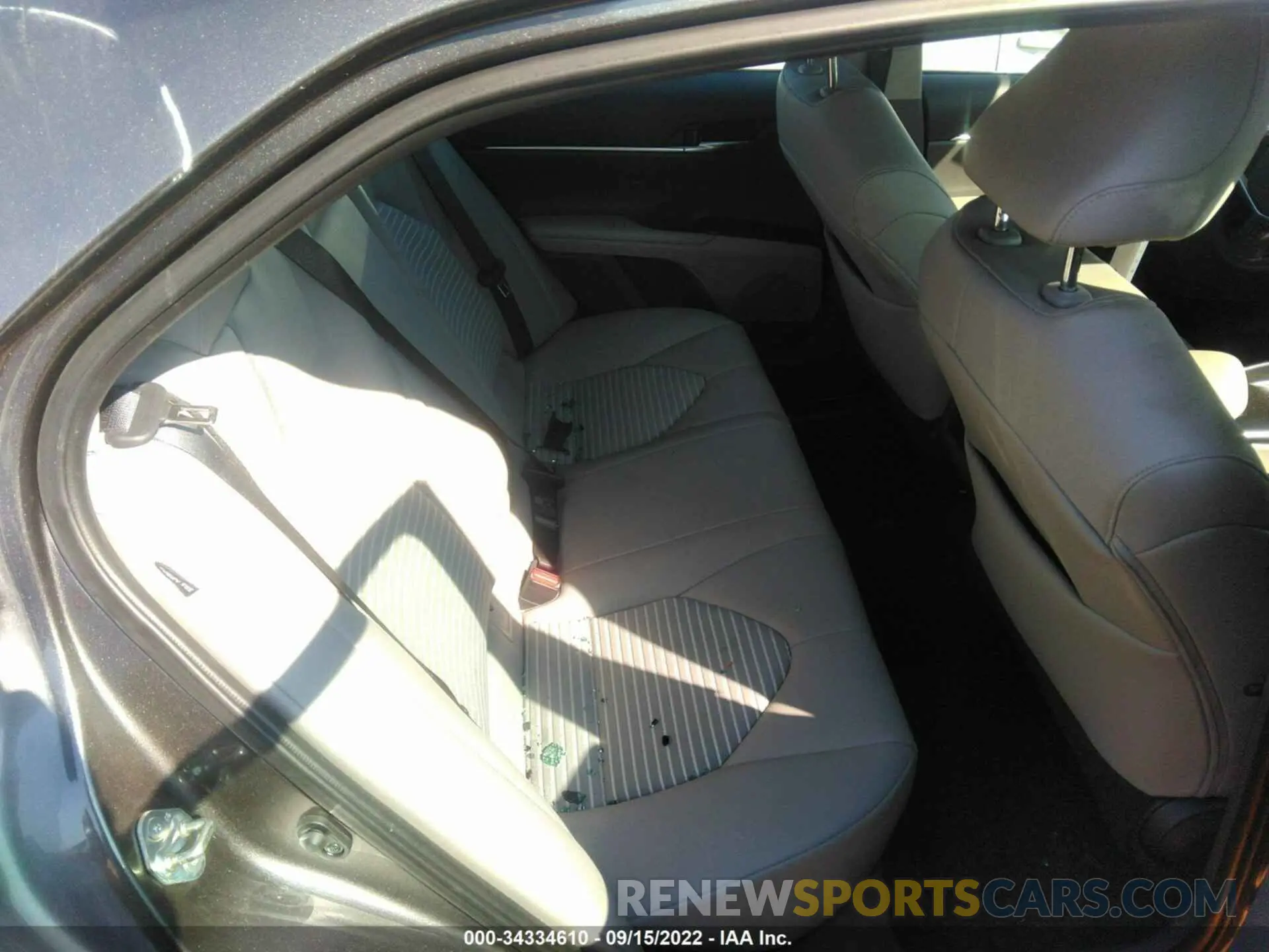 8 fotografías del automóvil dañado 4T1G11AK4LU502701 TOYOTA CAMRY 2020