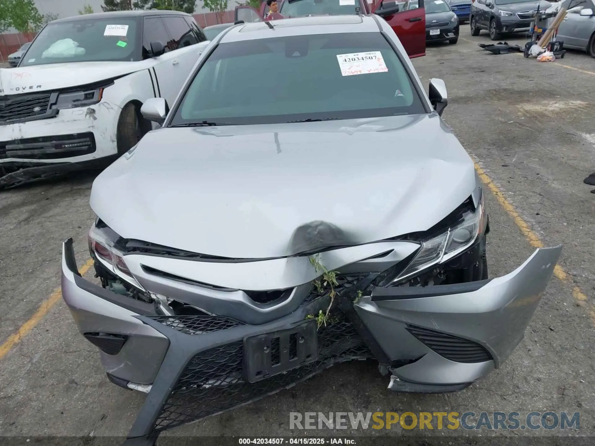 12 fotografías del automóvil dañado 4T1G11AK4LU872773 TOYOTA CAMRY 2020
