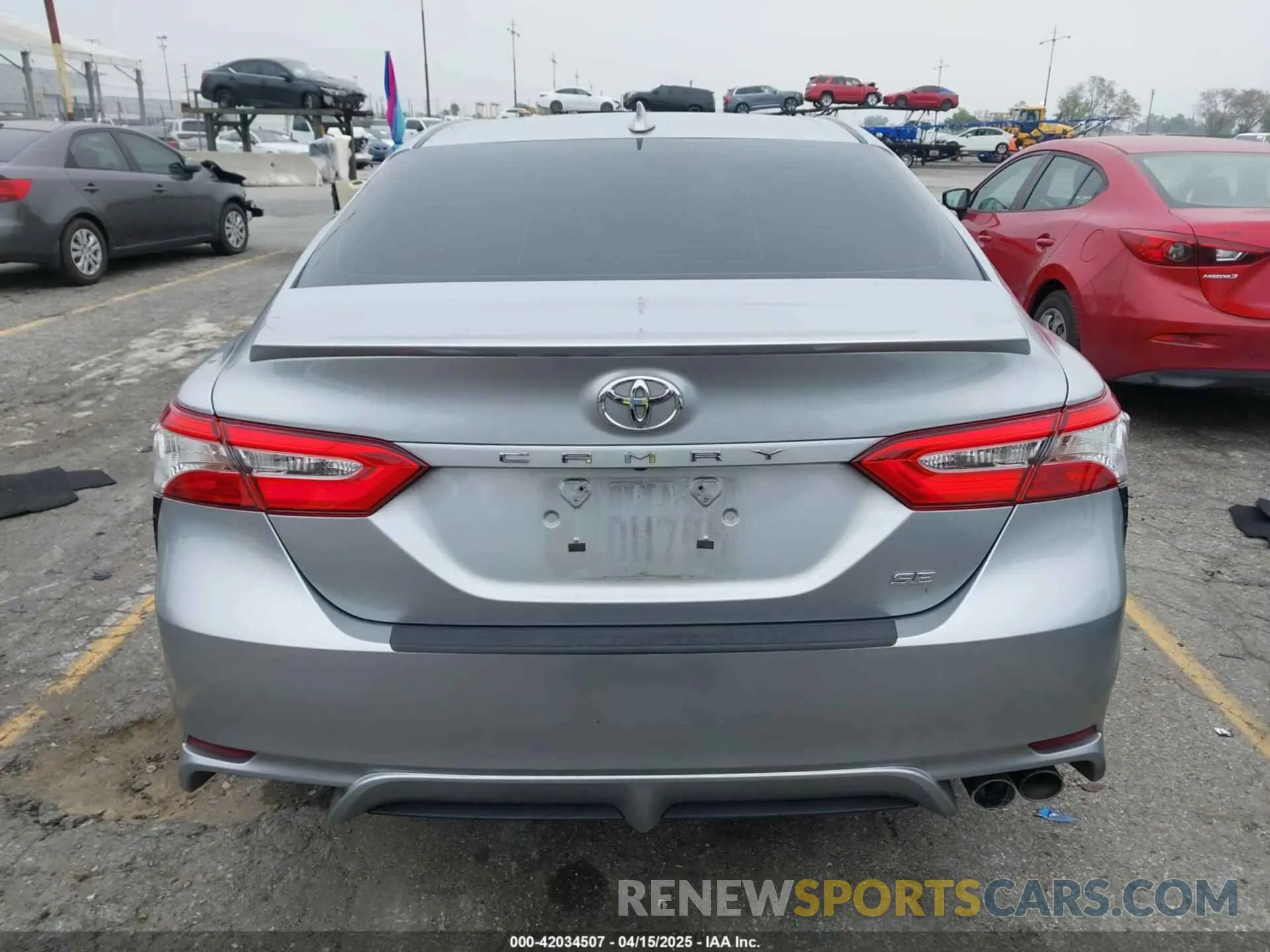 16 fotografías del automóvil dañado 4T1G11AK4LU872773 TOYOTA CAMRY 2020
